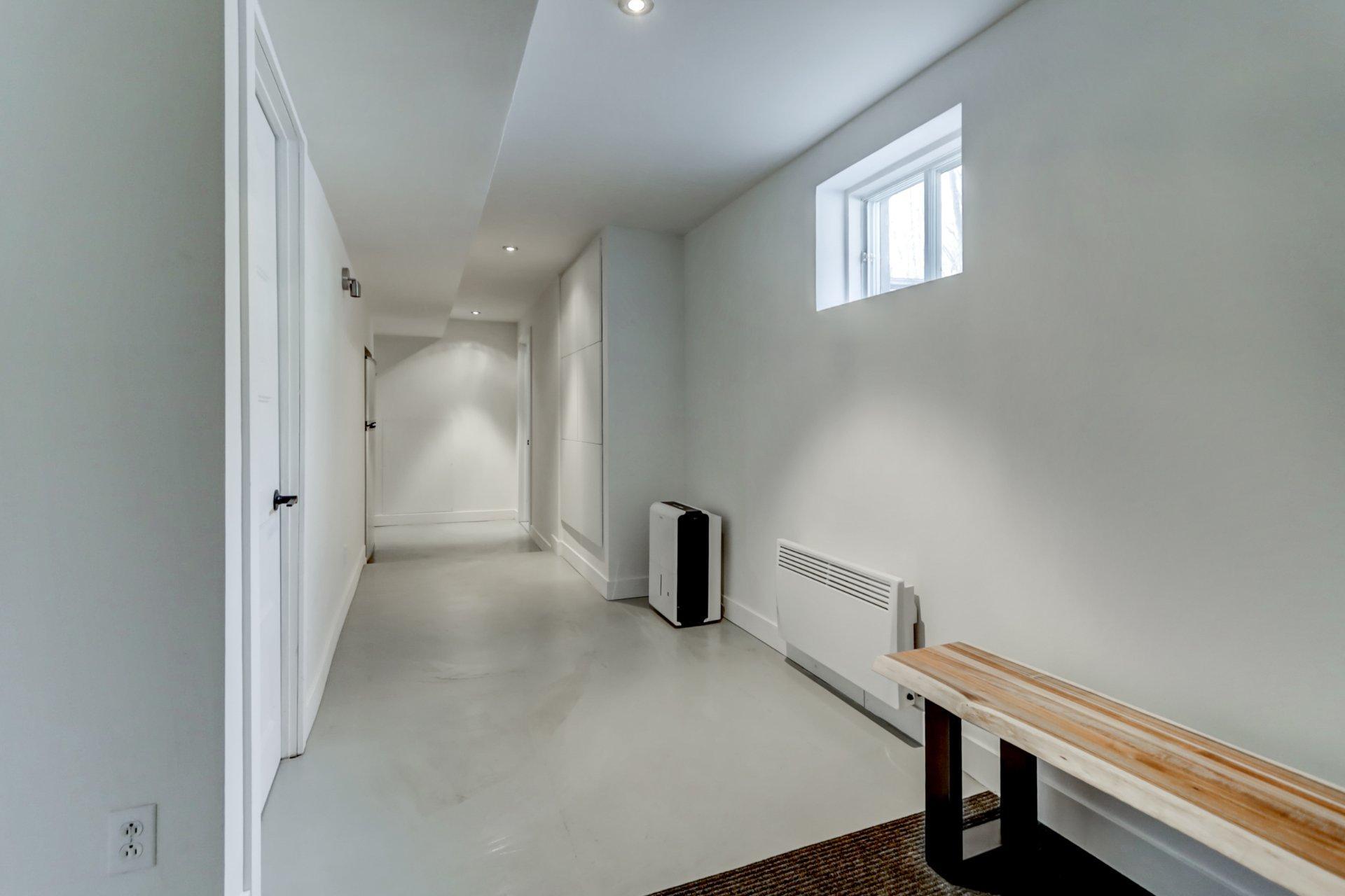 









1588


Rue Forest

,
Prévost,




QC
J0R1T0

