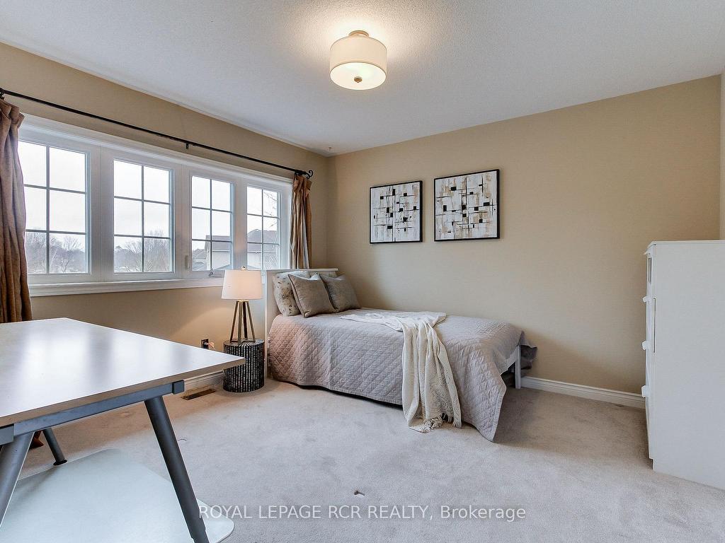 









558


Lyman

Boulevard,
Newmarket,




ON
L3X 1V8

