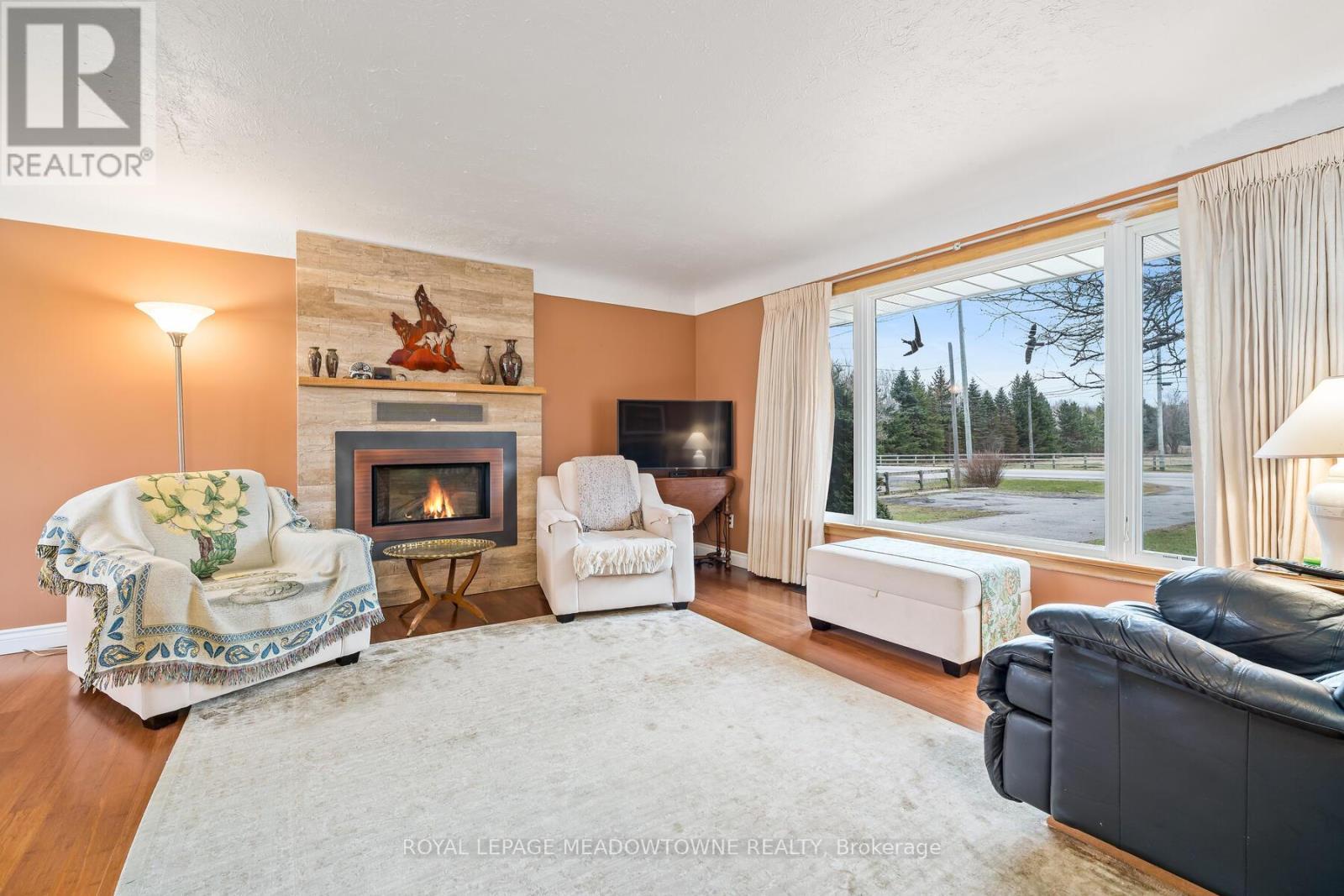 












11317 REGIONAL ROAD 25

,
Halton Hills,




Ontario
L7J2M1

