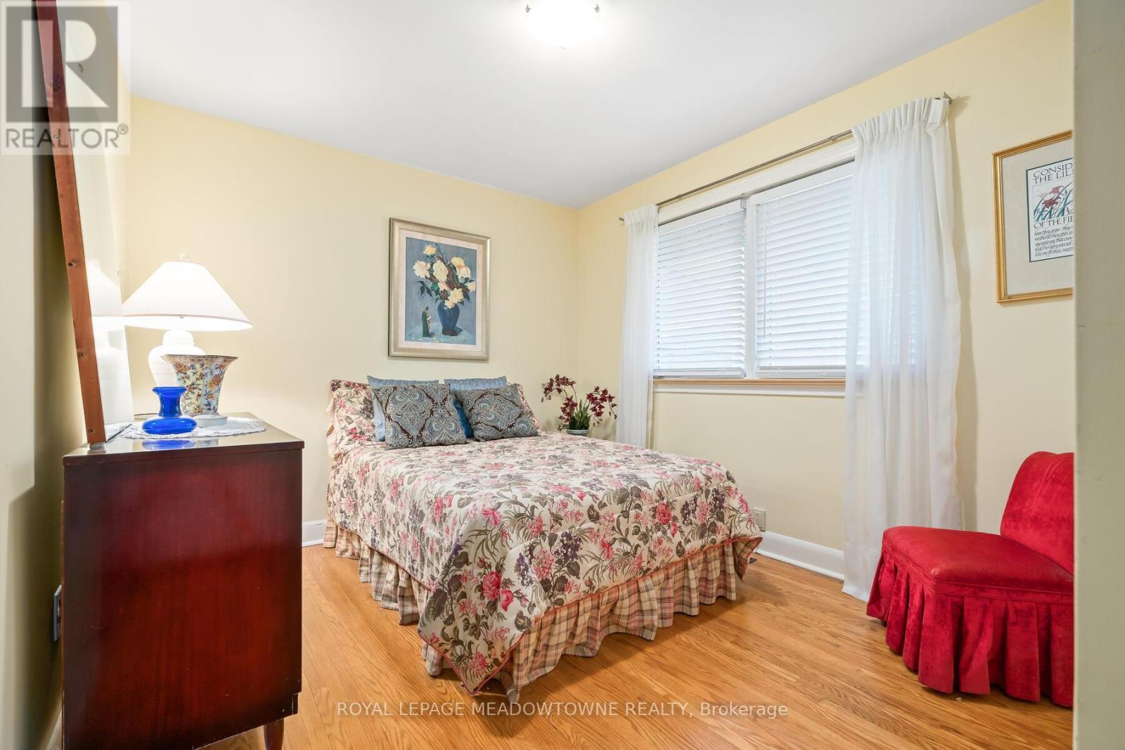 












11317 REGIONAL ROAD 25

,
Halton Hills,




Ontario
L7J2M1


