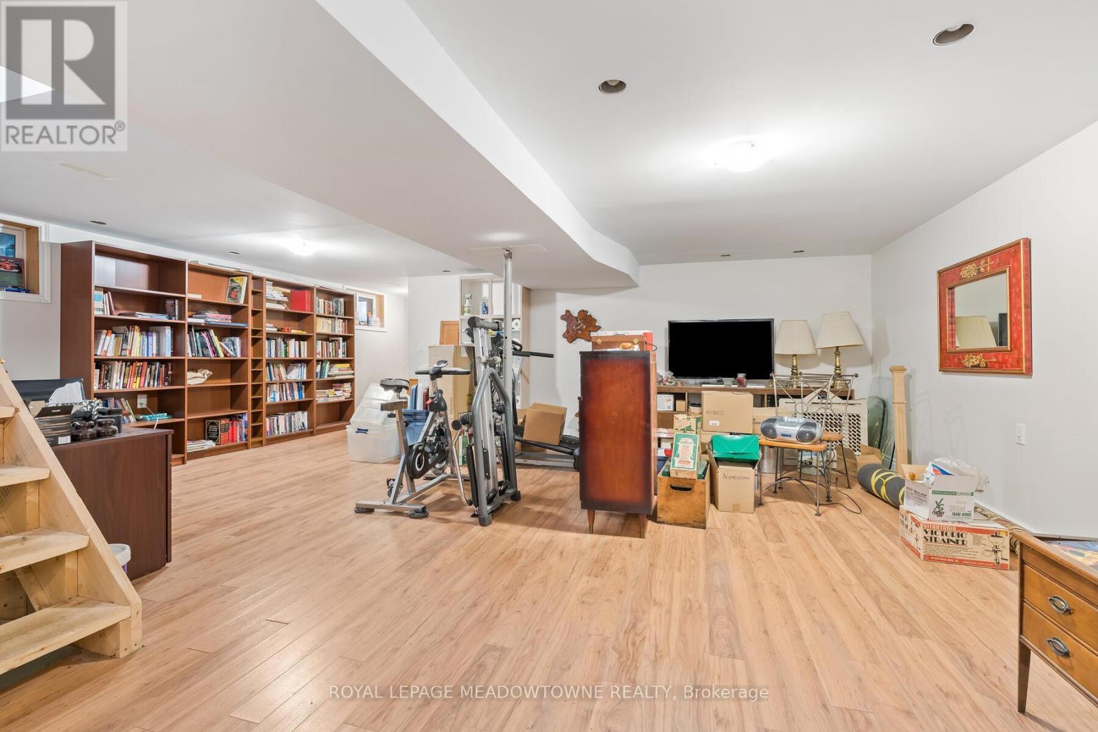 












11317 REGIONAL ROAD 25

,
Halton Hills,




Ontario
L7J2M1

