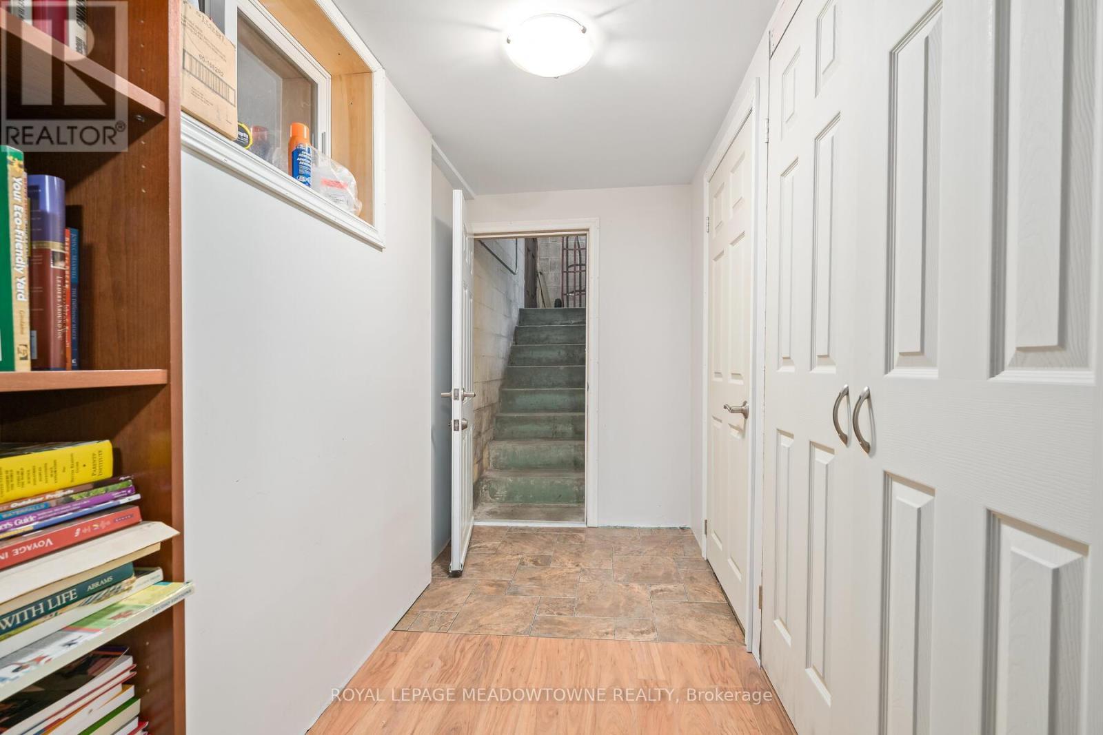 












11317 REGIONAL ROAD 25

,
Halton Hills,




Ontario
L7J2M1

