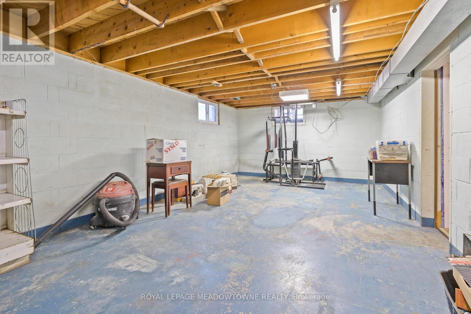 












11317 REGIONAL ROAD 25

,
Halton Hills,




Ontario
L7J2M1


