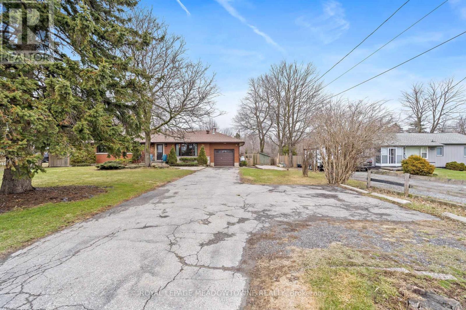












11317 REGIONAL ROAD 25

,
Halton Hills,




Ontario
L7J2M1

