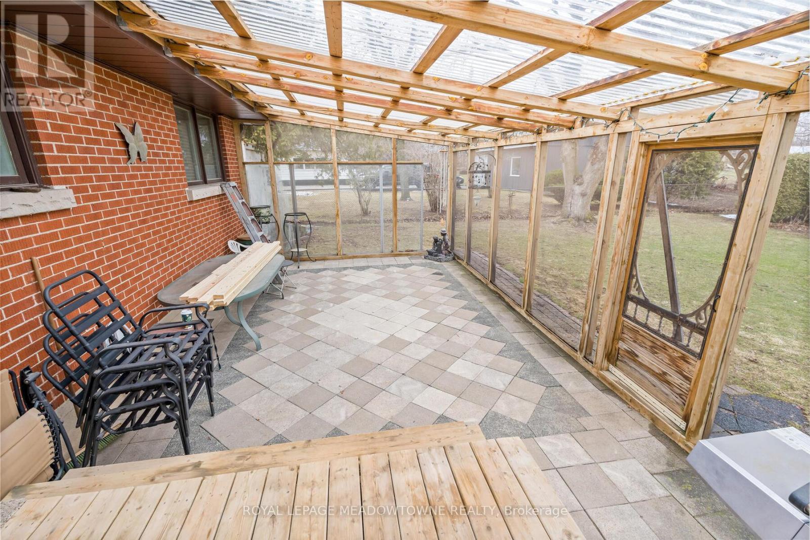 












11317 REGIONAL ROAD 25

,
Halton Hills,




Ontario
L7J2M1

