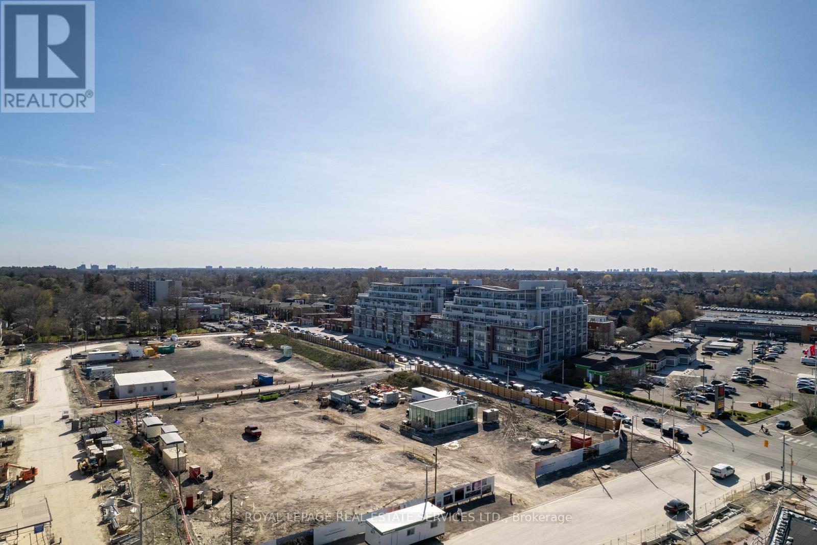 












1115 - 220 MISSINNIHE WAY

,
Mississauga,




Ontario
L5H0A9


