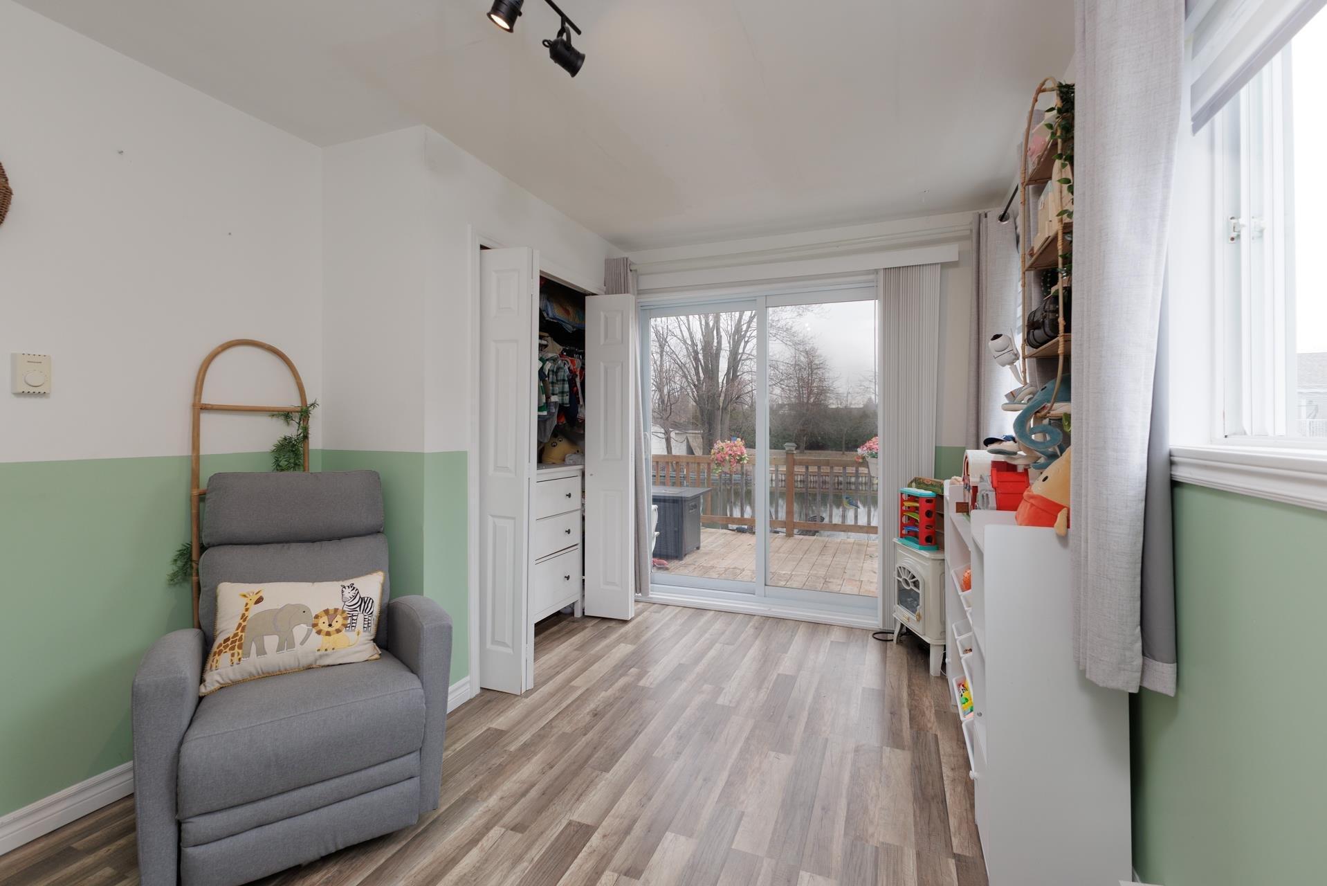 









279


3e Rue

,
Saint-Zotique,




QC
J0P1Z0

