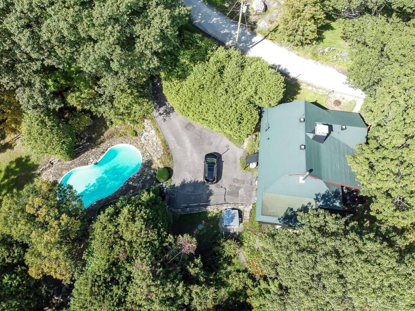 









477


Ch. des Critiques

,
Montebello,




QC
J0V1L0

