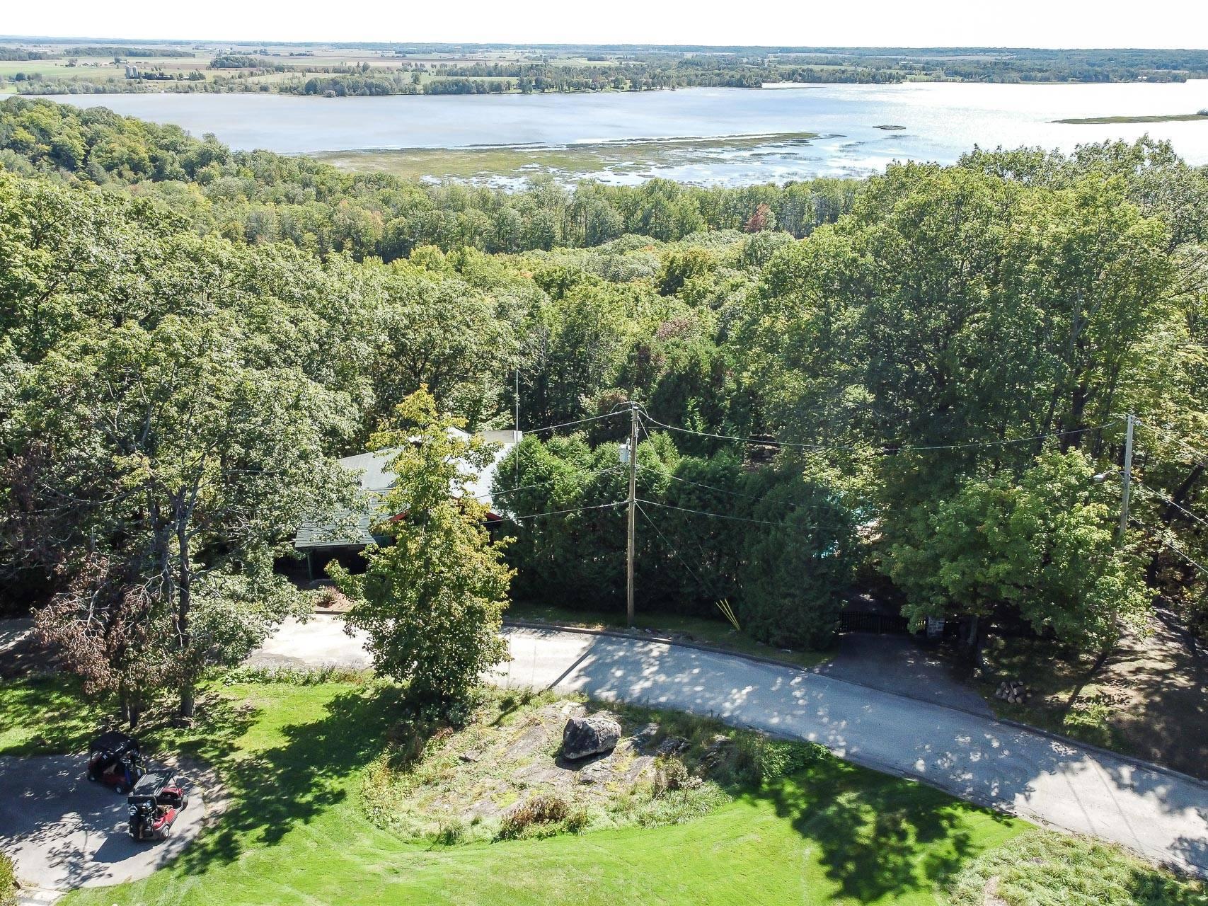 









477


Ch. des Critiques

,
Montebello,




QC
J0V1L0


