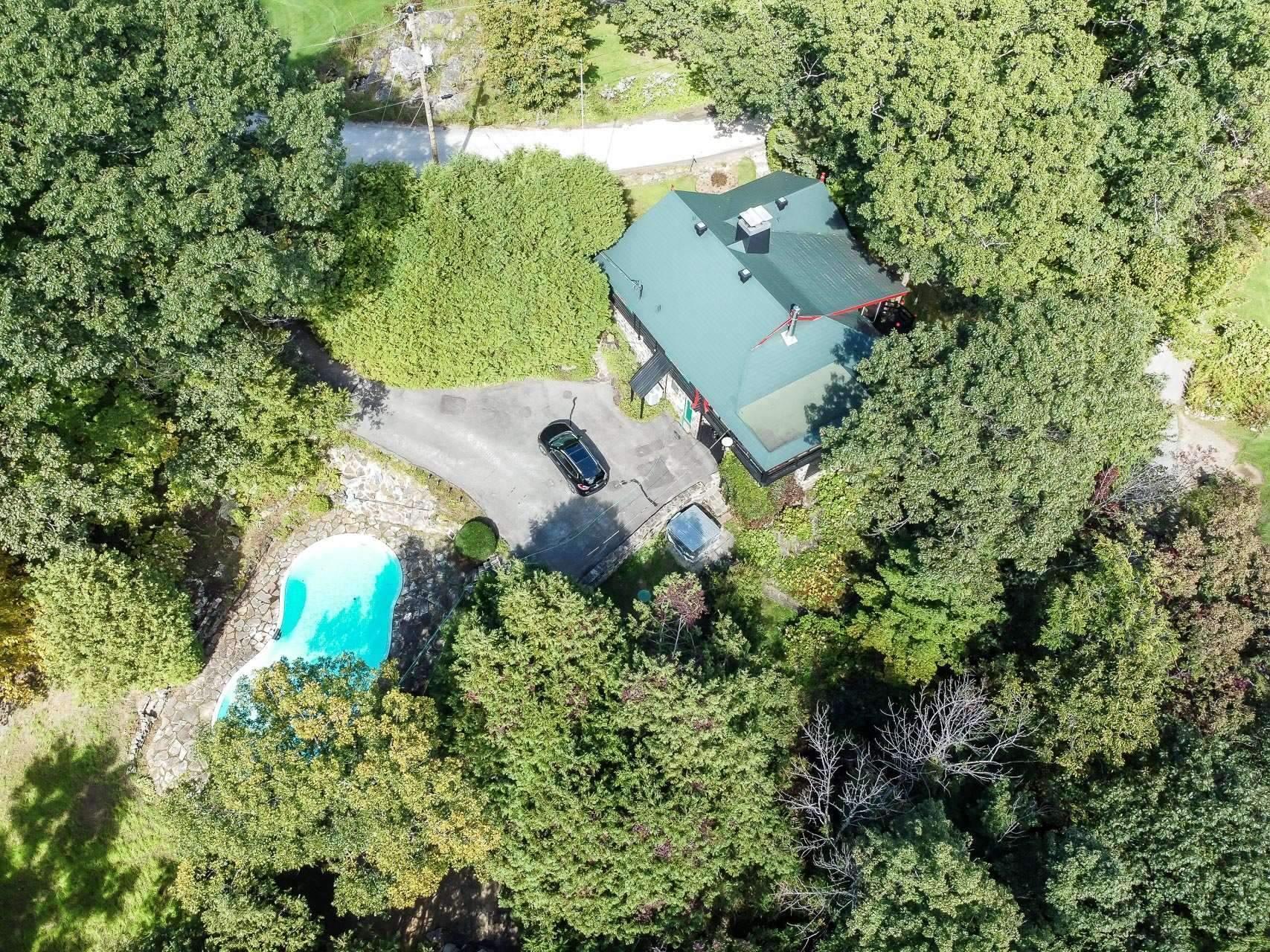 









477


Ch. des Critiques

,
Montebello,




QC
J0V1L0

