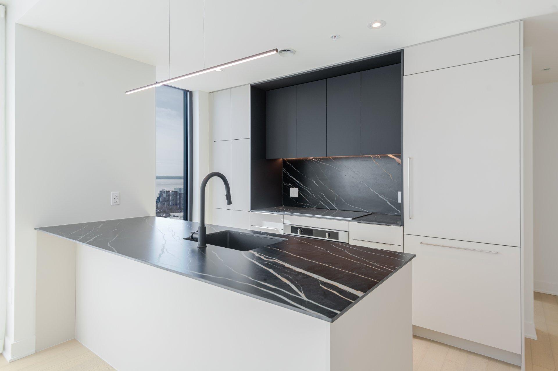 









399


Rue de la Rotonde

, 2703,
Montréal (Verdun/Île-des-Soeurs),




QC
H3E0G1


