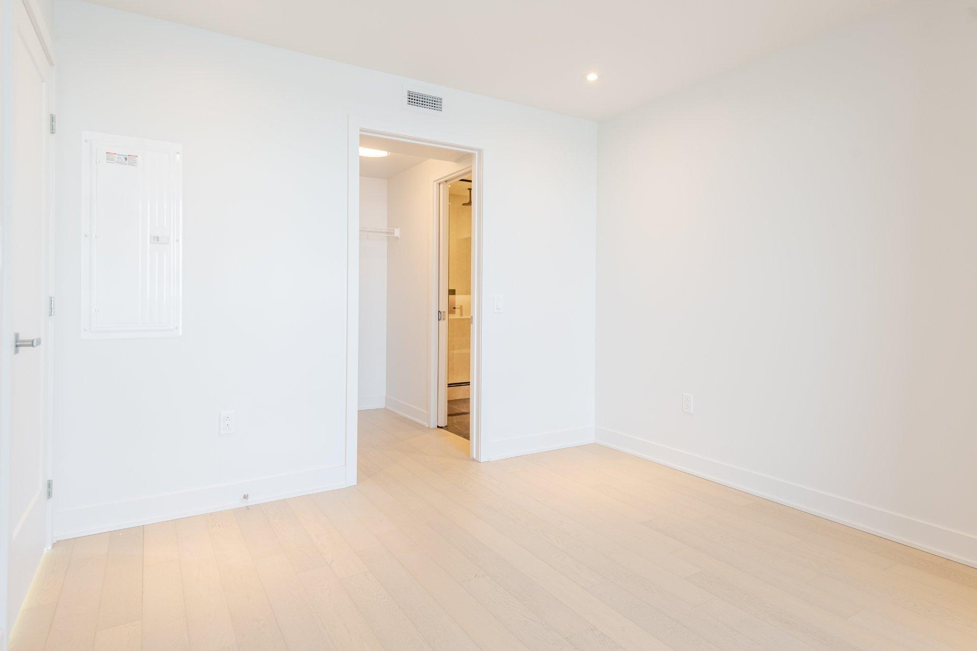 









399


Rue de la Rotonde

, 2703,
Montréal (Verdun/Île-des-Soeurs),




QC
H3E0G1


