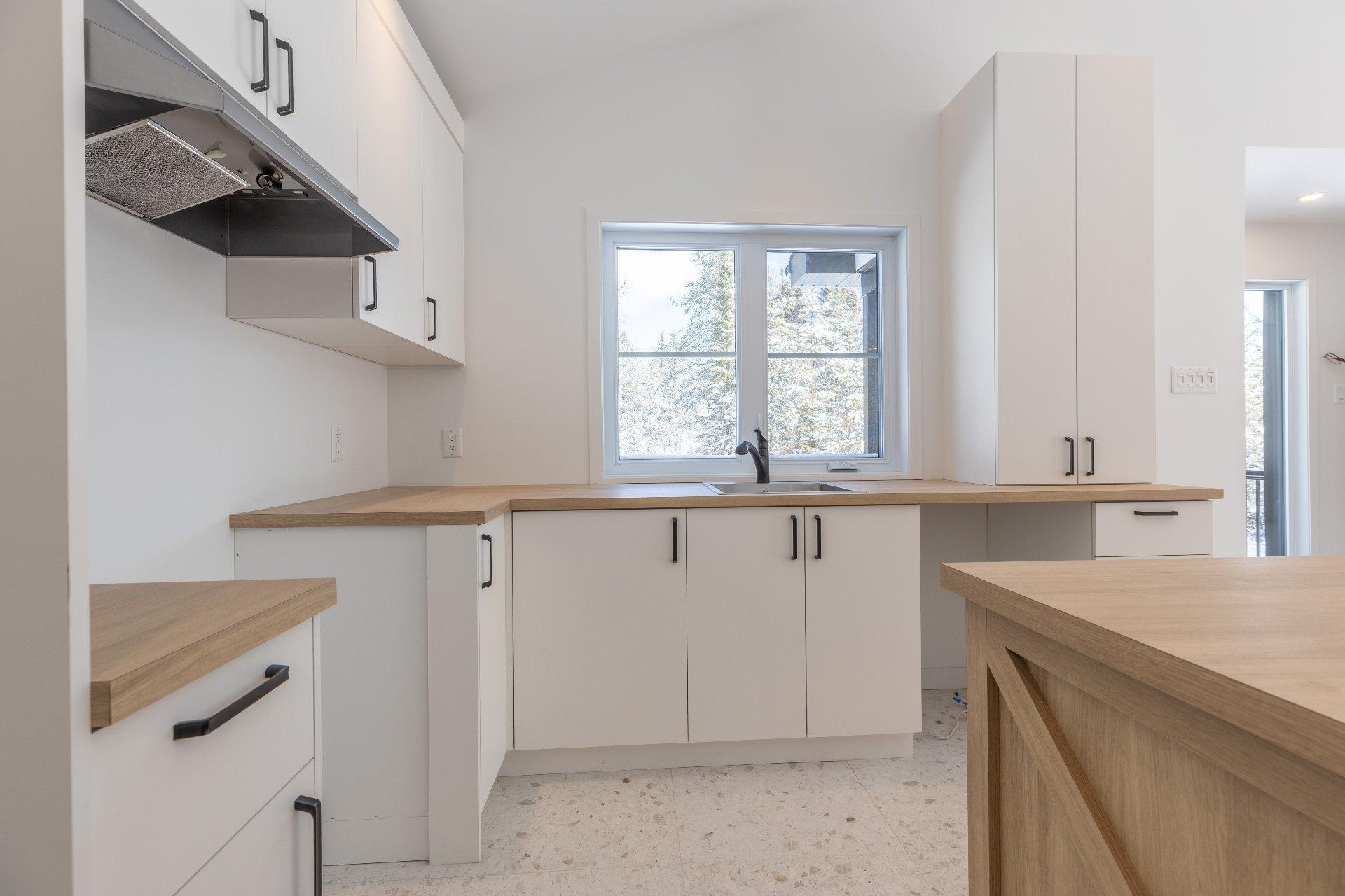 









91


Ch. Dufour

,
Saint-Michel-des-Saints,




QC
J0K3B0

