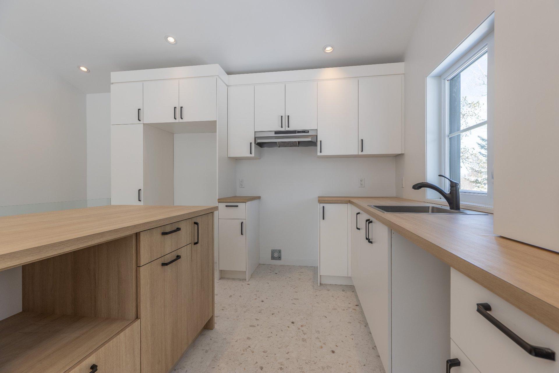 









91


Ch. Dufour

,
Saint-Michel-des-Saints,




QC
J0K3B0

