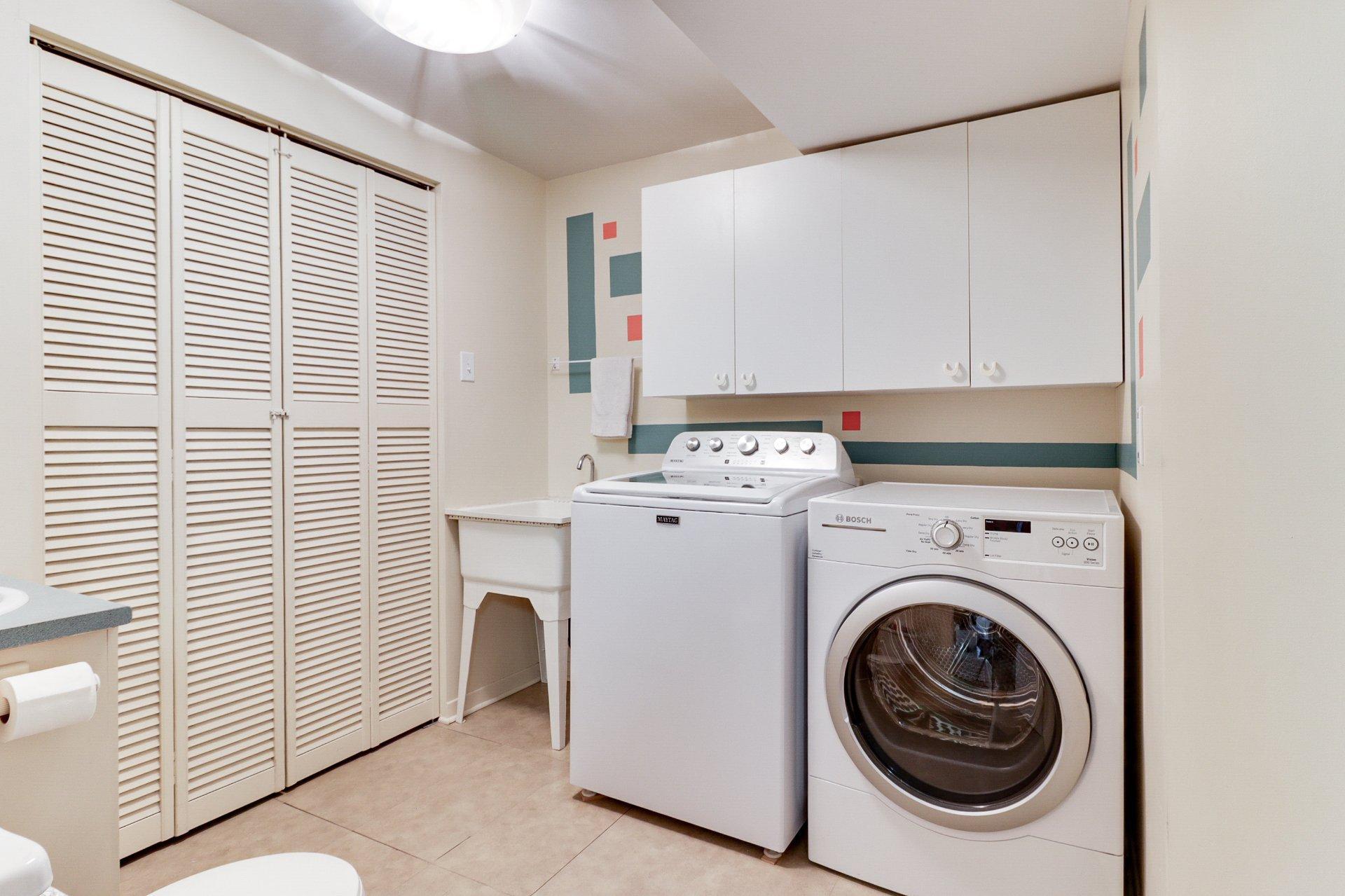 









318


Rue du Centaure

,
L'Épiphanie,




QC
J5X3K9

