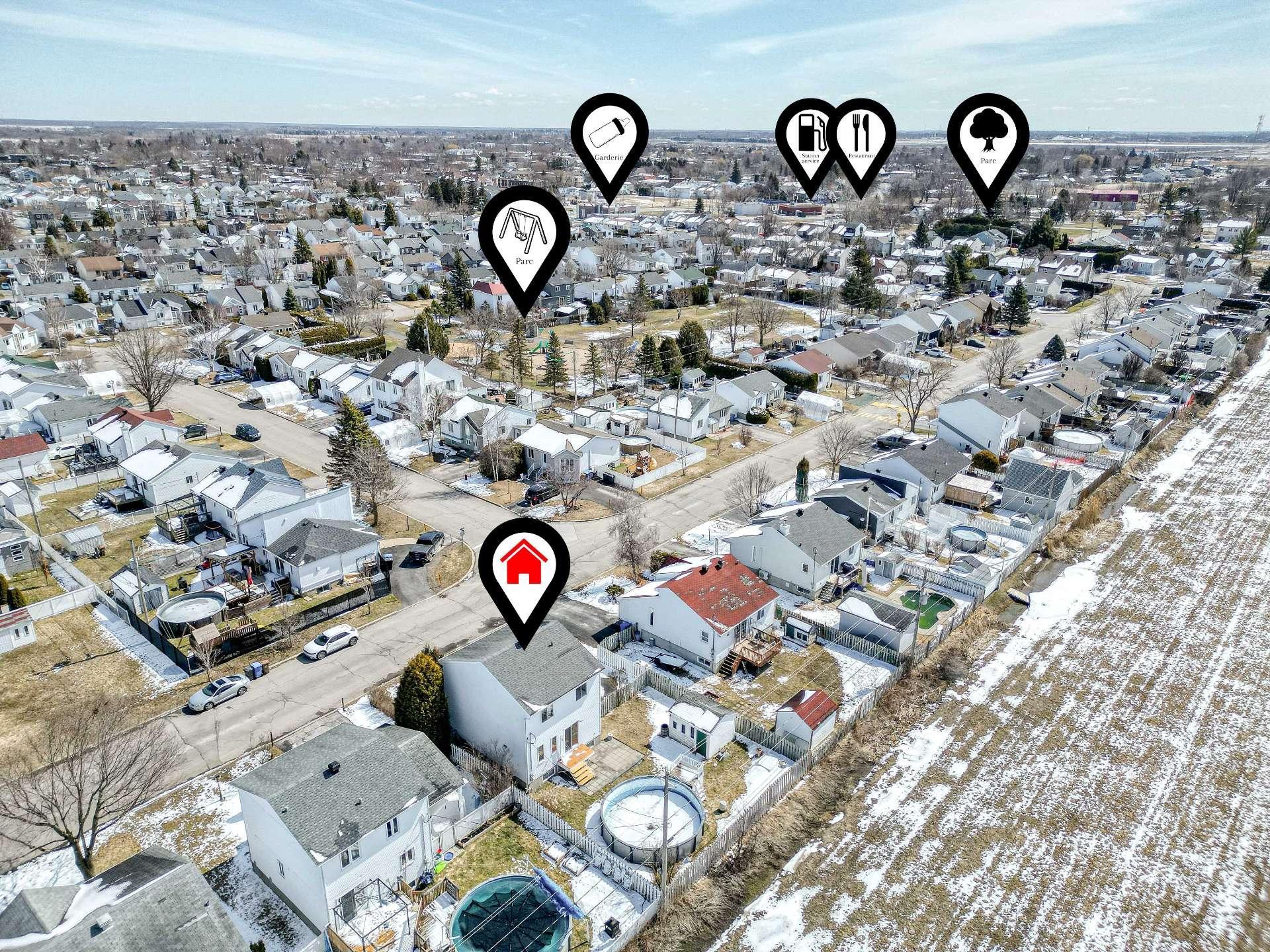 









318


Rue du Centaure

,
L'Épiphanie,




QC
J5X3K9

