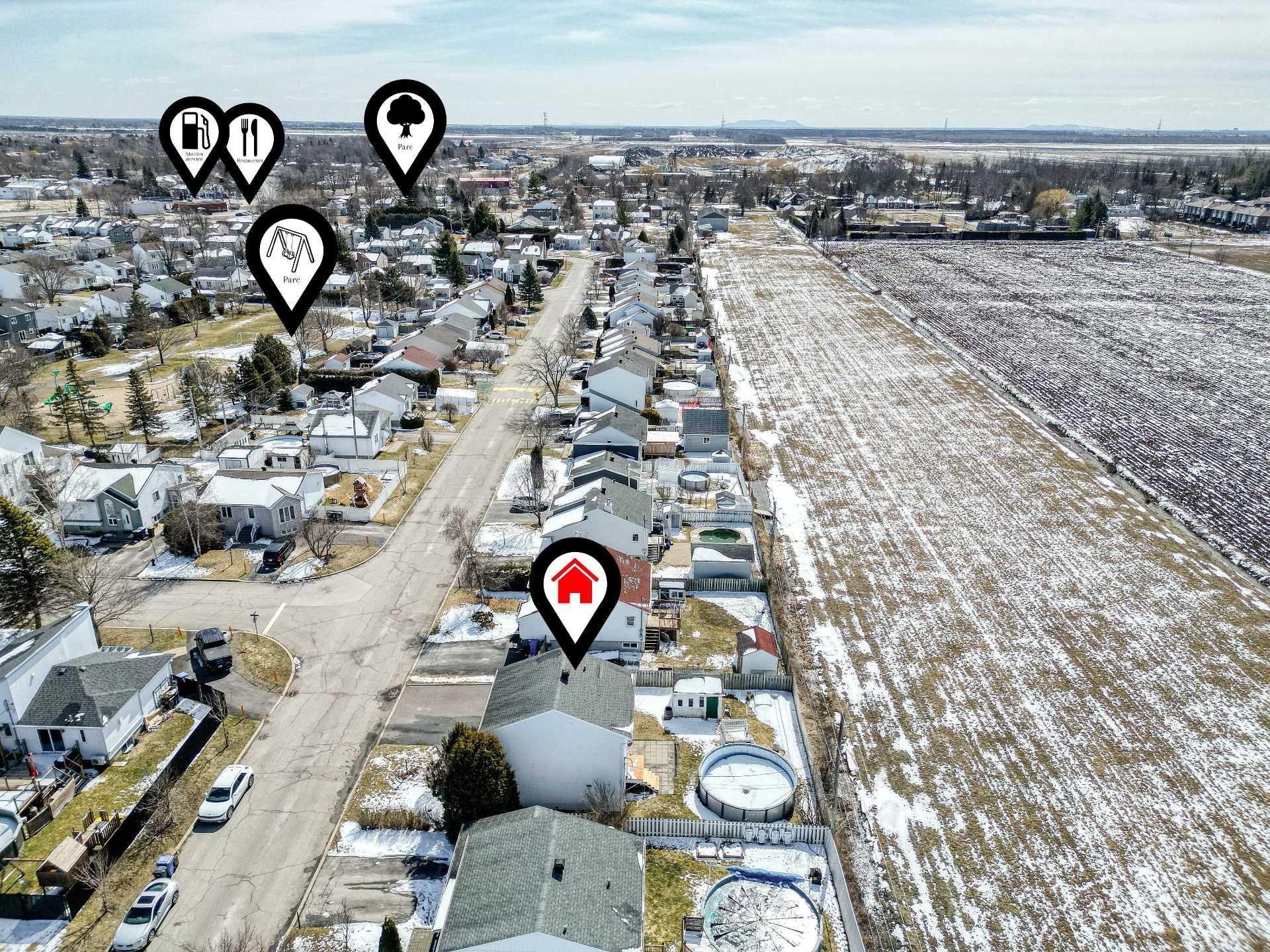 









318


Rue du Centaure

,
L'Épiphanie,




QC
J5X3K9

