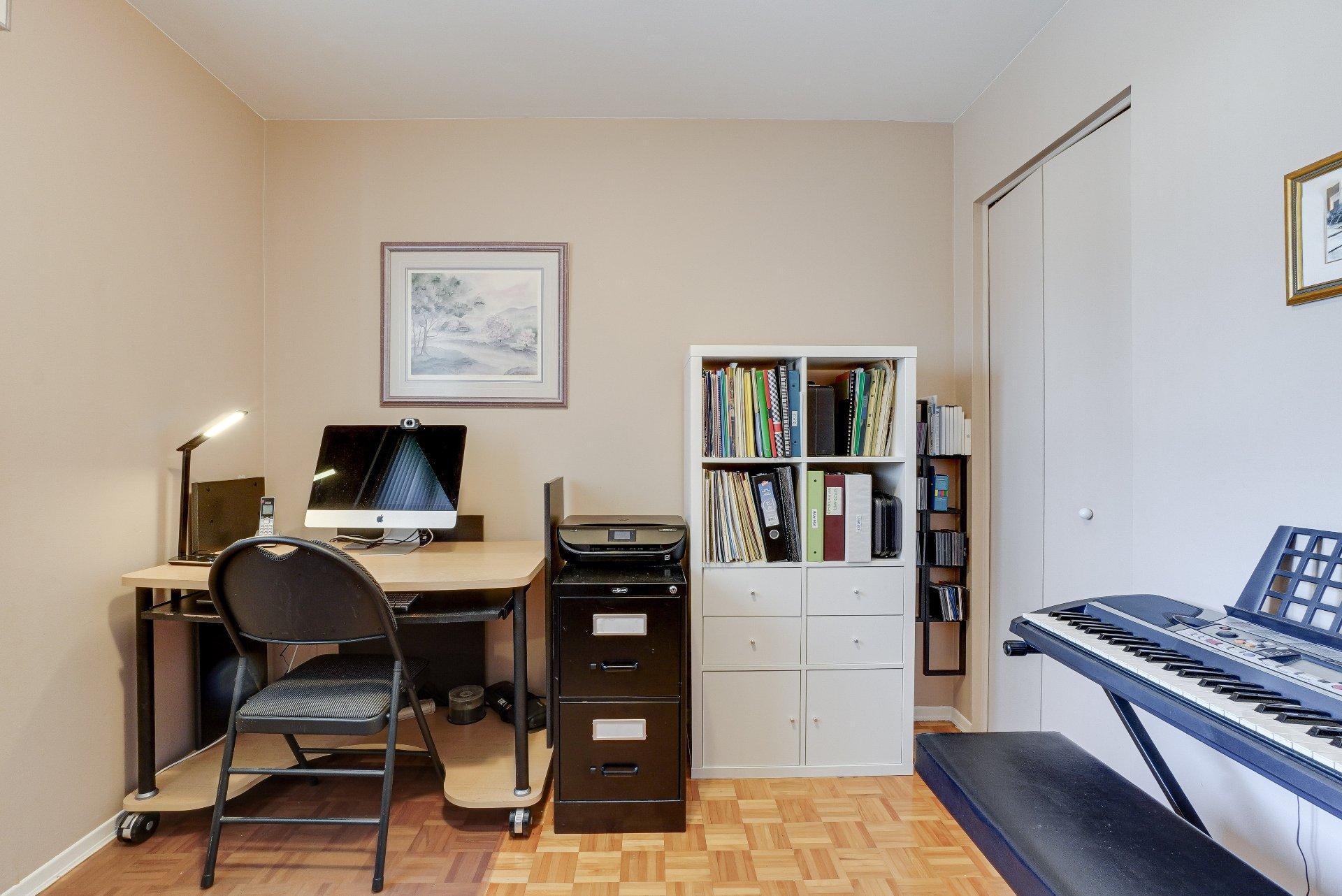 









48


Rue de Lévis

,
Repentigny (Repentigny),




QC
J6A5T2


