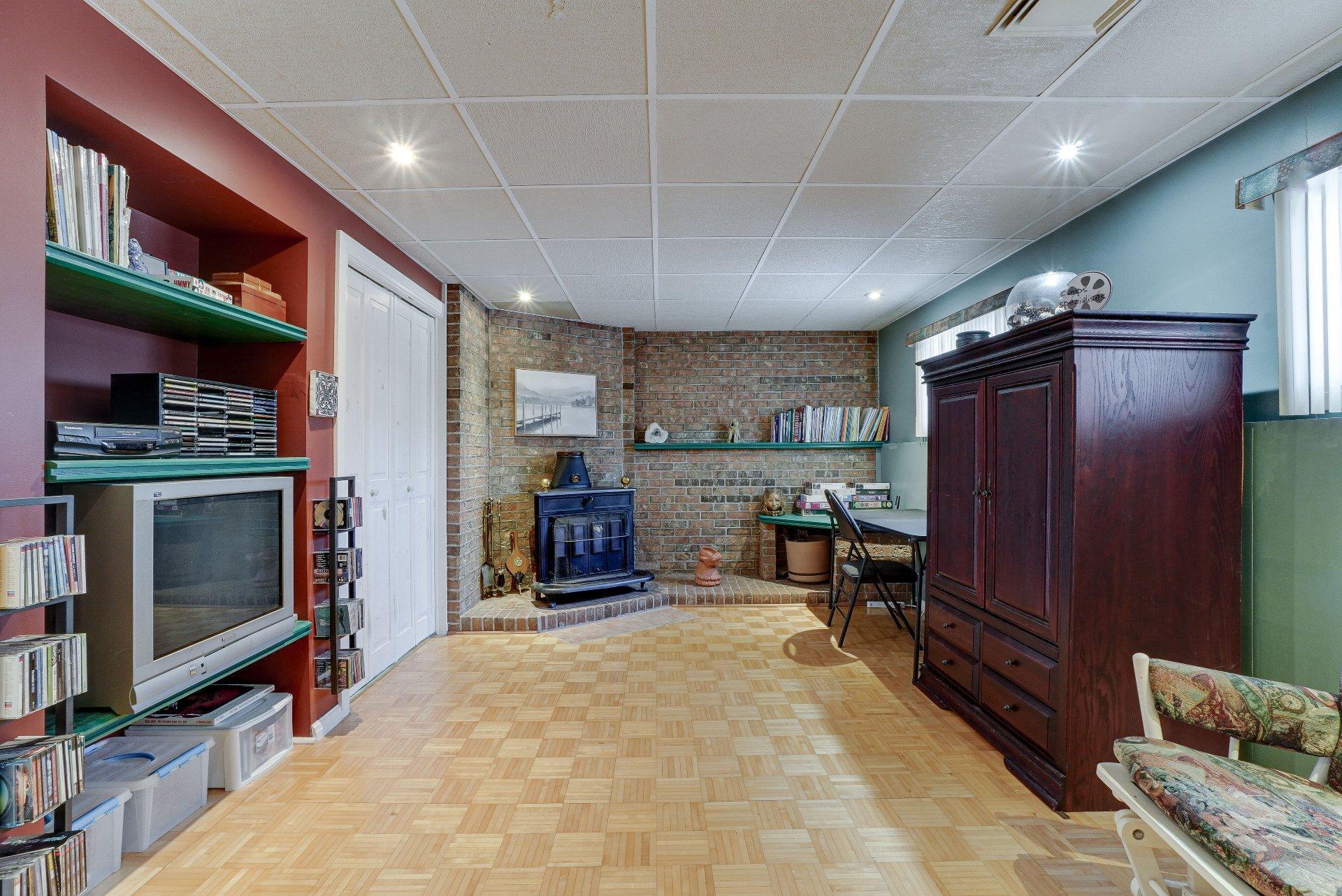 









48


Rue de Lévis

,
Repentigny (Repentigny),




QC
J6A5T2

