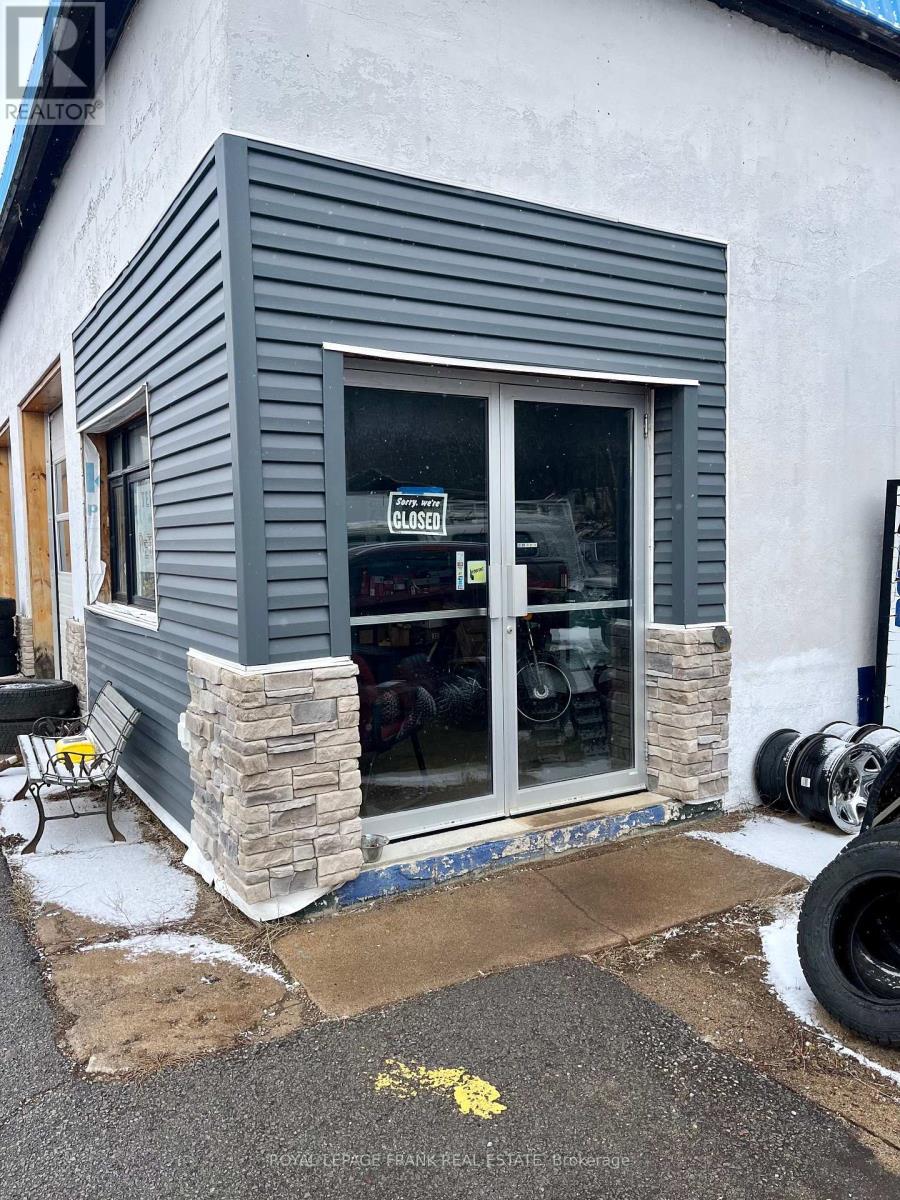 












29620 HIGHWAY 62 N

,
Hastings Highlands (Herschel Ward),




Ontario
K0L1C0


