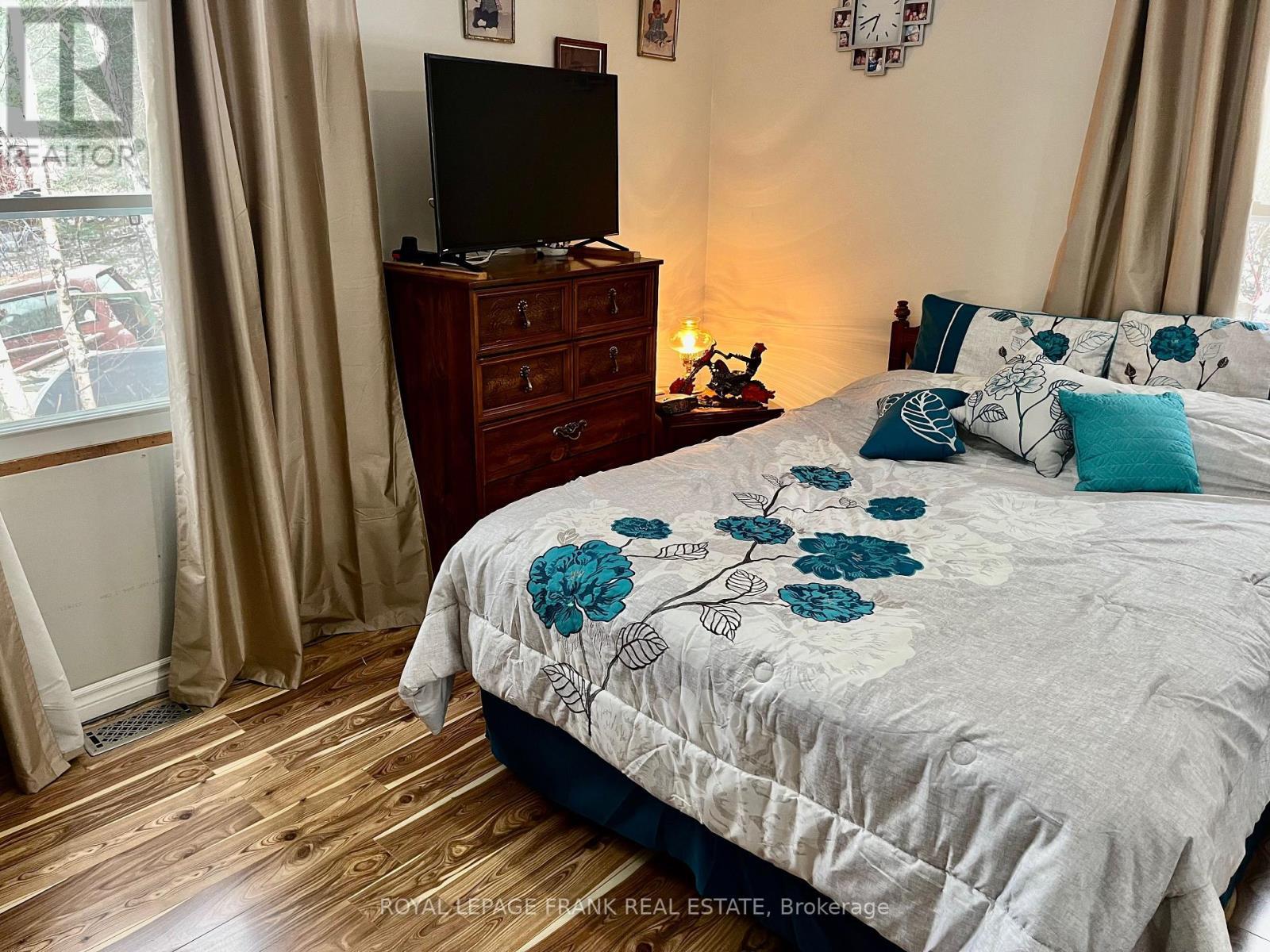 












29620 HIGHWAY 62 N

,
Hastings Highlands (Herschel Ward),




Ontario
K0L1C0

