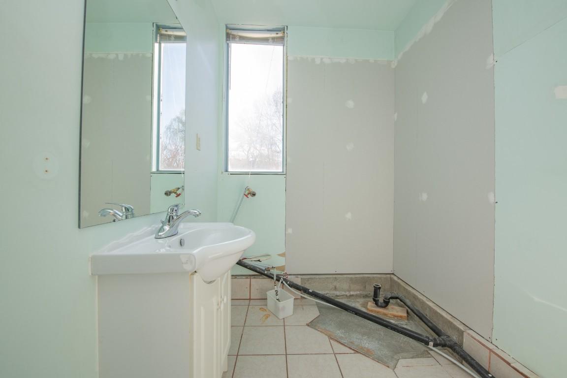 









409A


Browne

Road,
Vernon,




BC
V1T 7M2

