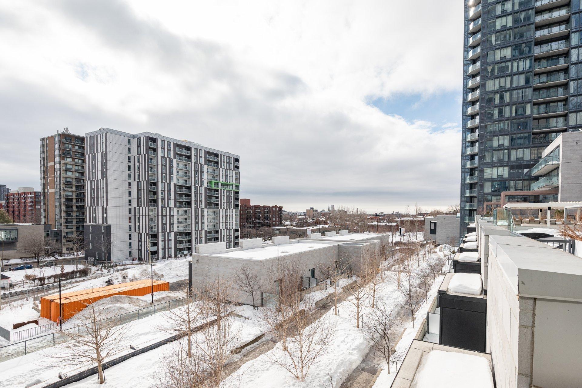 









1188


Rue St-Antoine O.

, 304,
Montréal (Ville-Marie),




QC
H3C1B4

