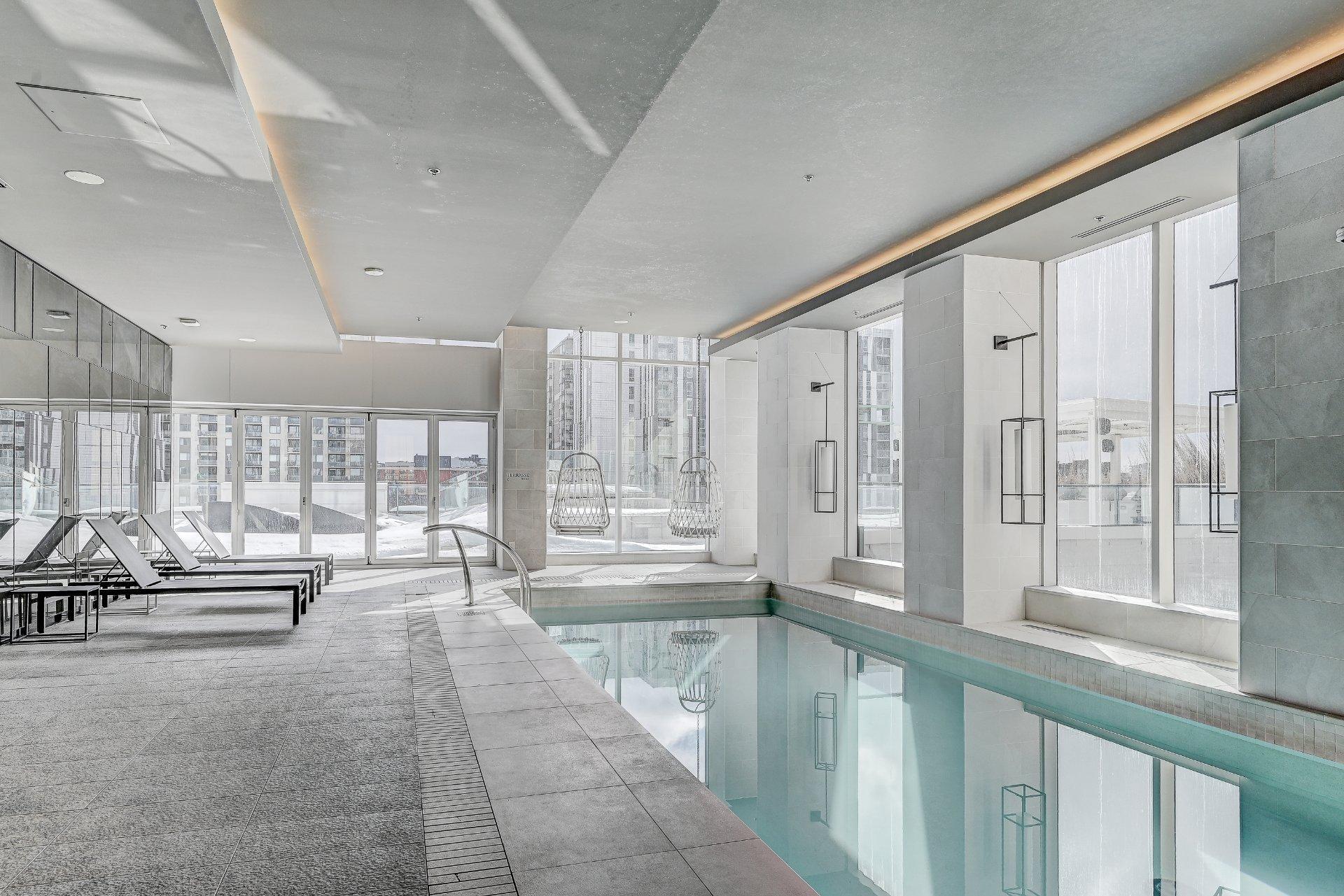 









1188


Rue St-Antoine O.

, 304,
Montréal (Ville-Marie),




QC
H3C1B4

