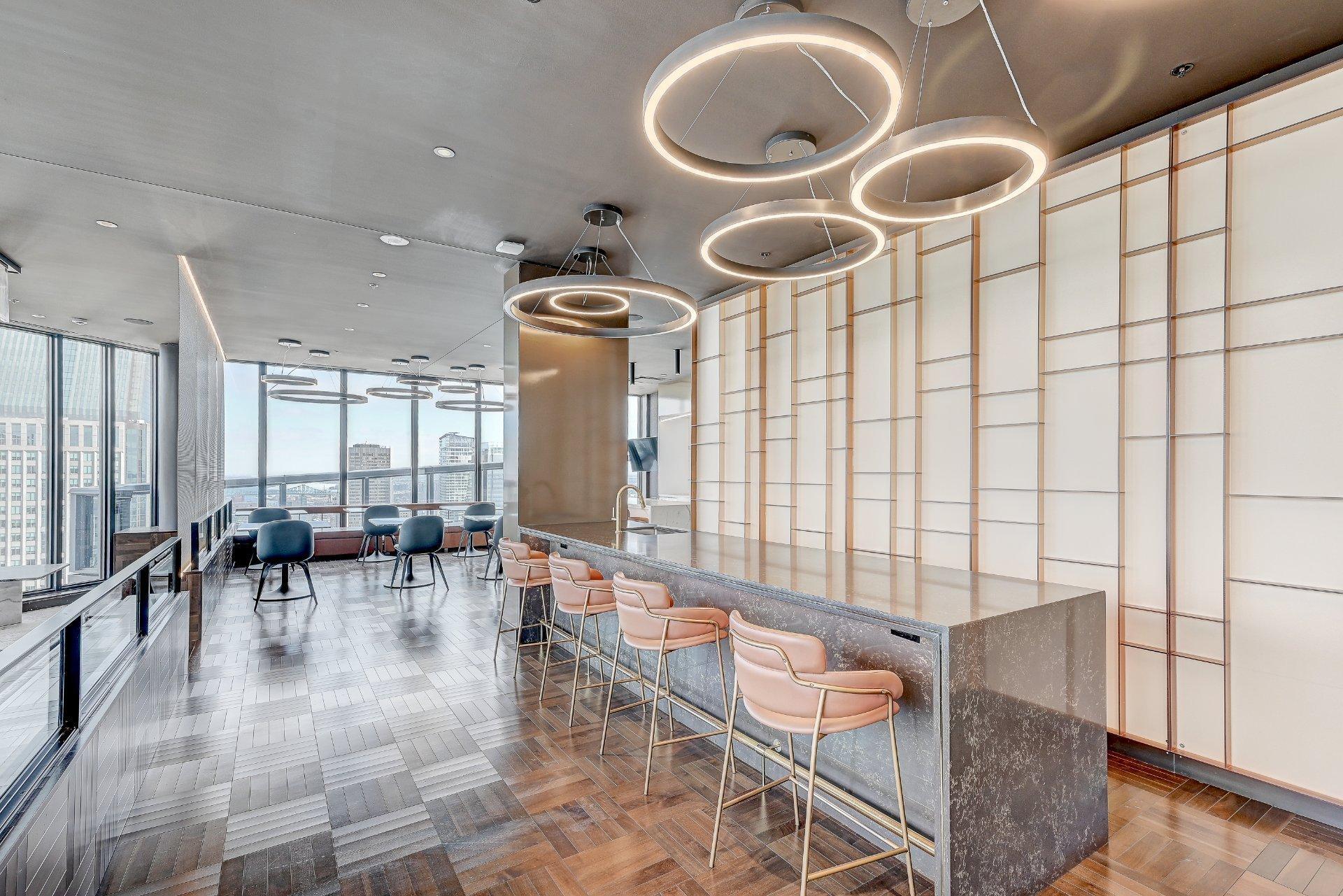 









1188


Rue St-Antoine O.

, 304,
Montréal (Ville-Marie),




QC
H3C1B4

