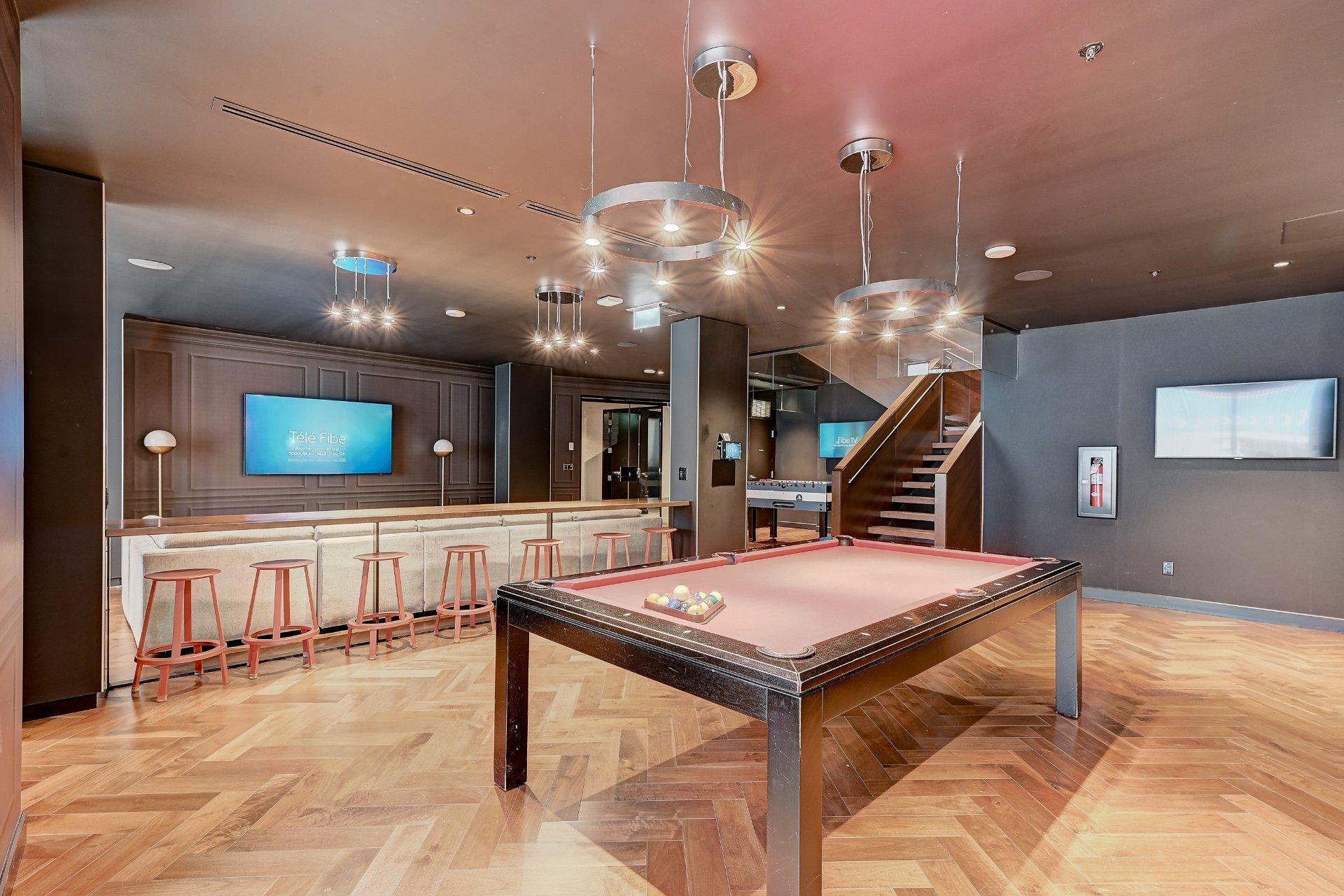 









1188


Rue St-Antoine O.

, 304,
Montréal (Ville-Marie),




QC
H3C1B4

