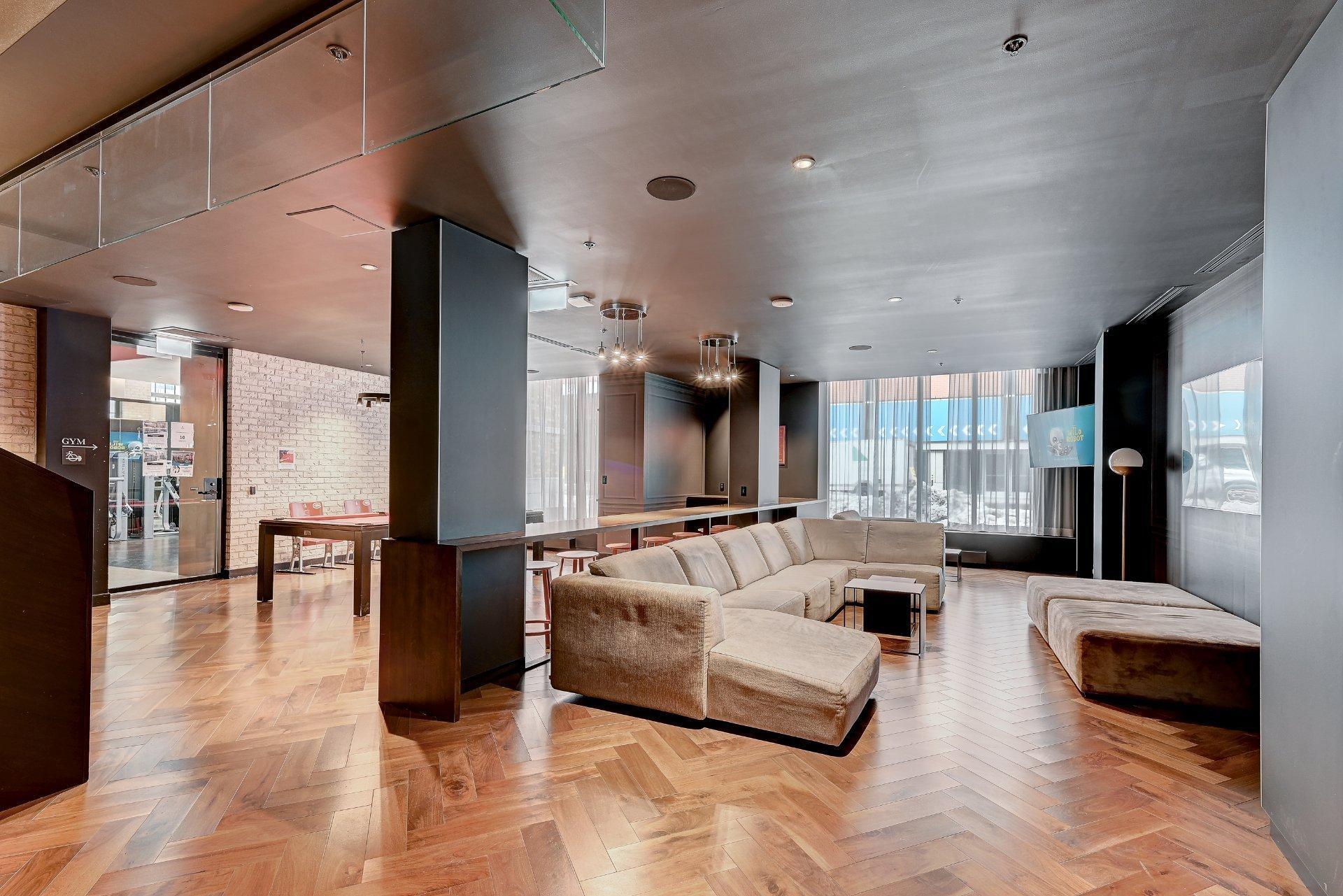 









1188


Rue St-Antoine O.

, 304,
Montréal (Ville-Marie),




QC
H3C1B4


