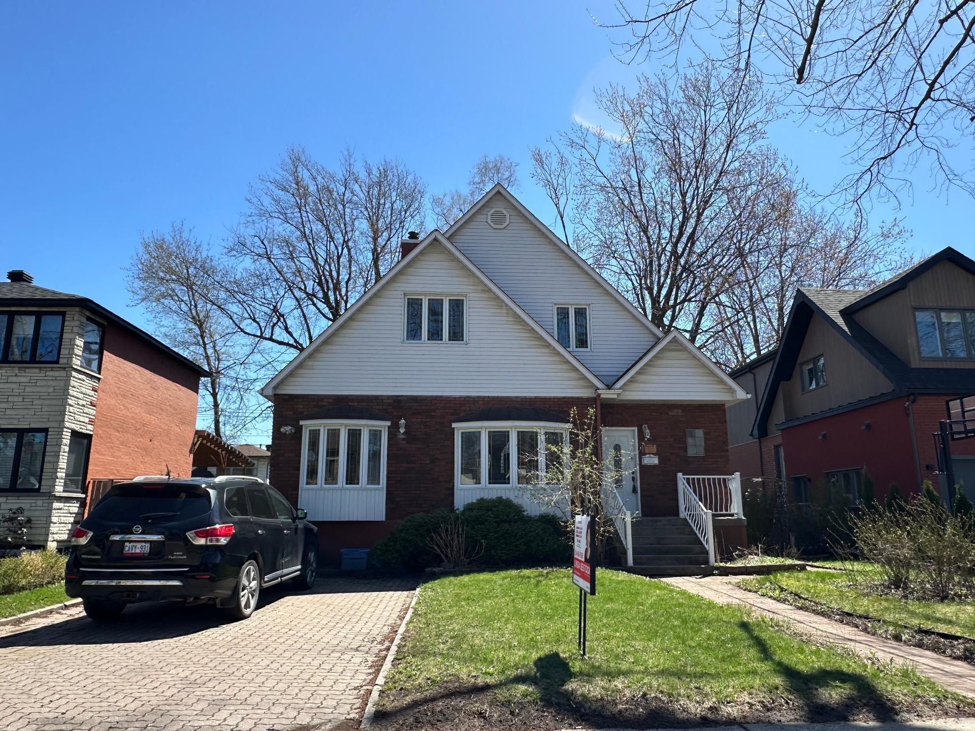 









120


Av. Trenton

,
Mont-Royal,




QC
H3P1Z4

