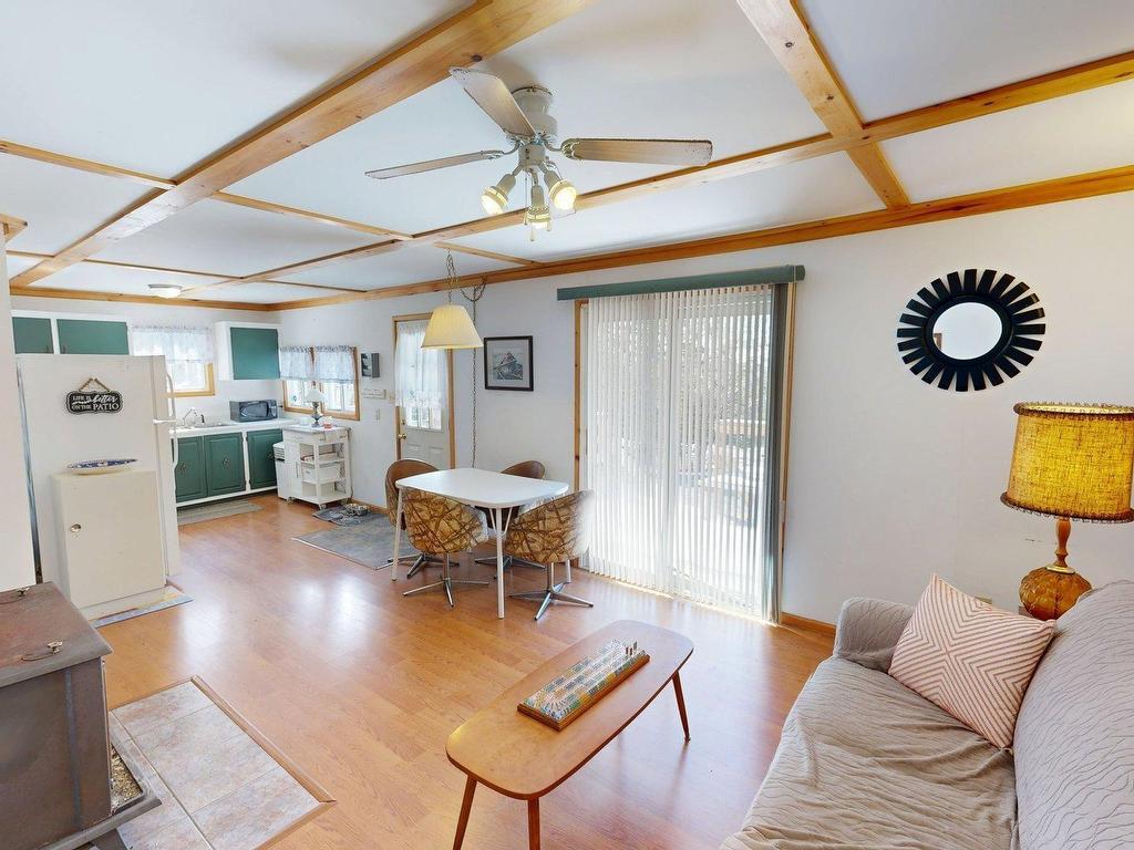 












1084 Mooseland Road

,
Third Lake,







NS
B0J 3H0

