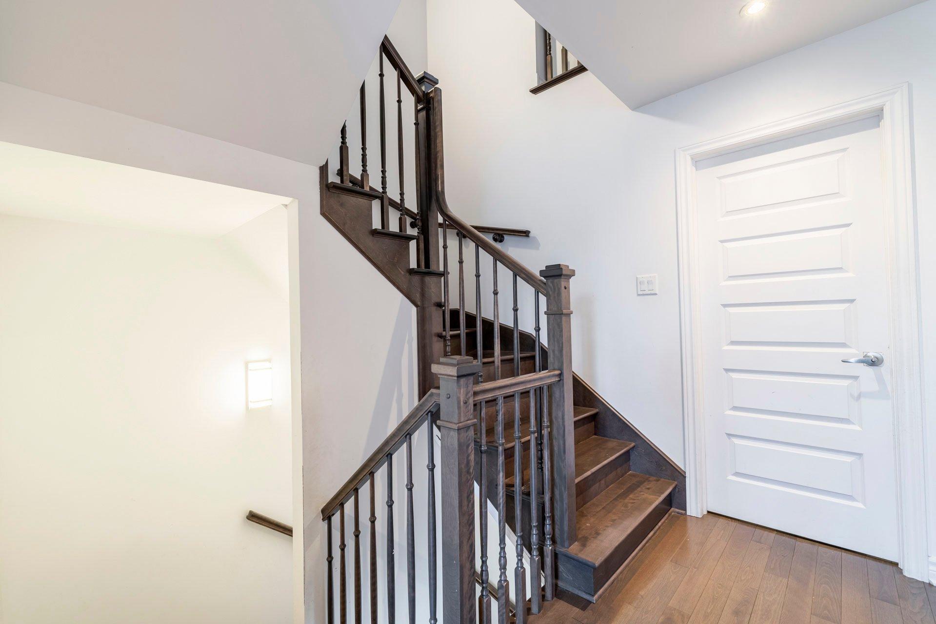 









7391


Ch. Kildare

,
Côte-Saint-Luc,




QC
H4W0B8

