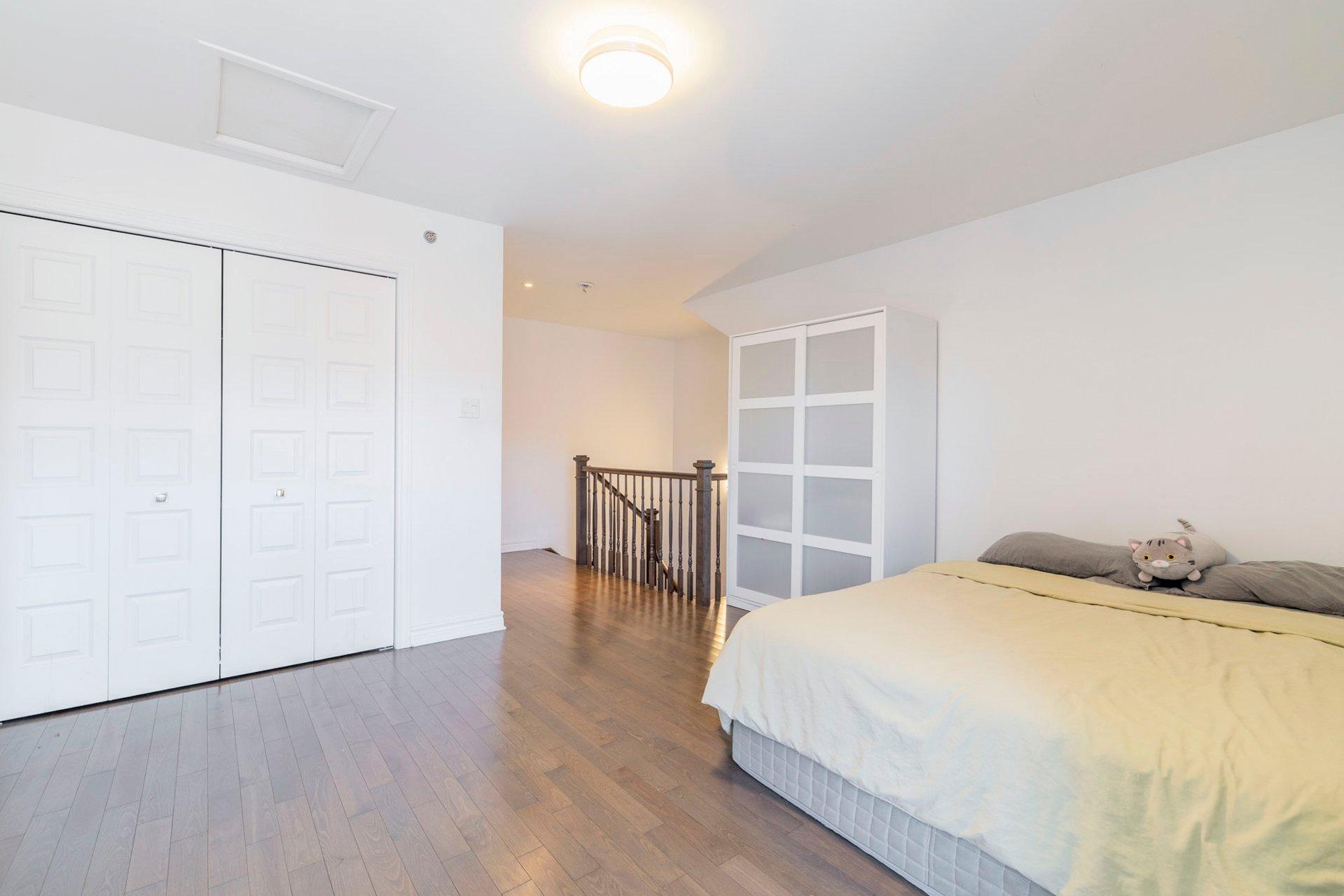









7391


Ch. Kildare

,
Côte-Saint-Luc,




QC
H4W0B8

