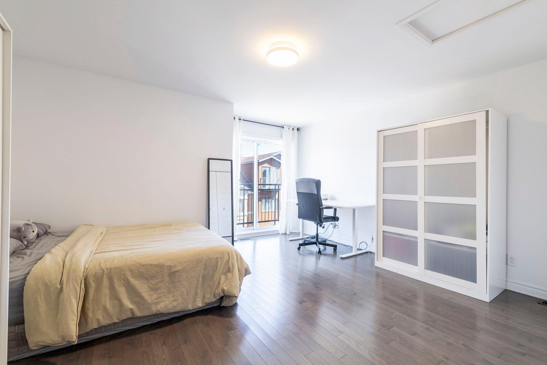 









7391Z


Ch. Kildare

,
Côte-Saint-Luc,




QC
H4W0B8

