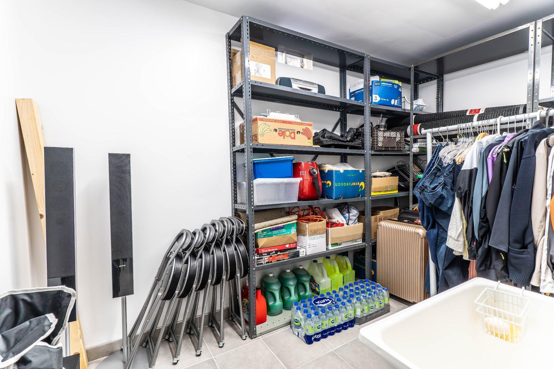 









10019


Rue René-Bauset

,
Montréal (Ahuntsic-Cartierville),




QC
H4N3M4


