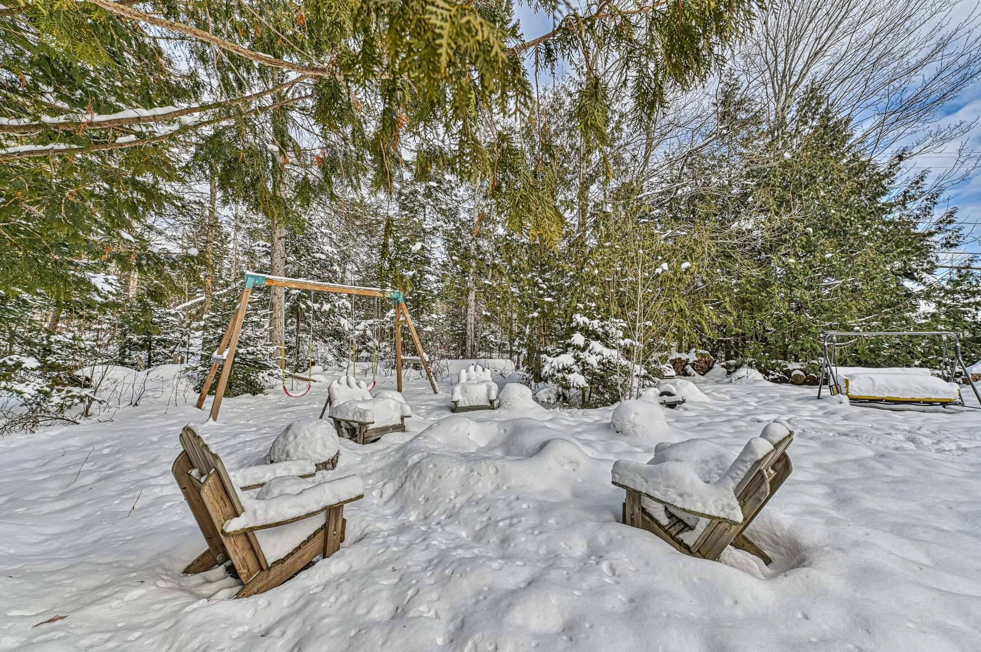 









3205


Rue Carignan

,
Sainte-Adèle,




QC
J8B3E1

