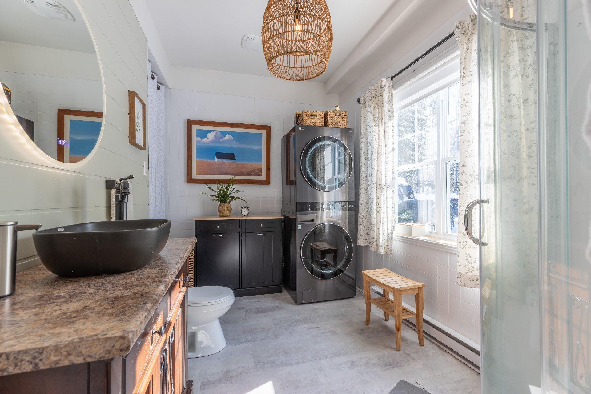 









100


Ch. Lalancette

,
Saint-Michel-des-Saints,




QC
J0K3B0

