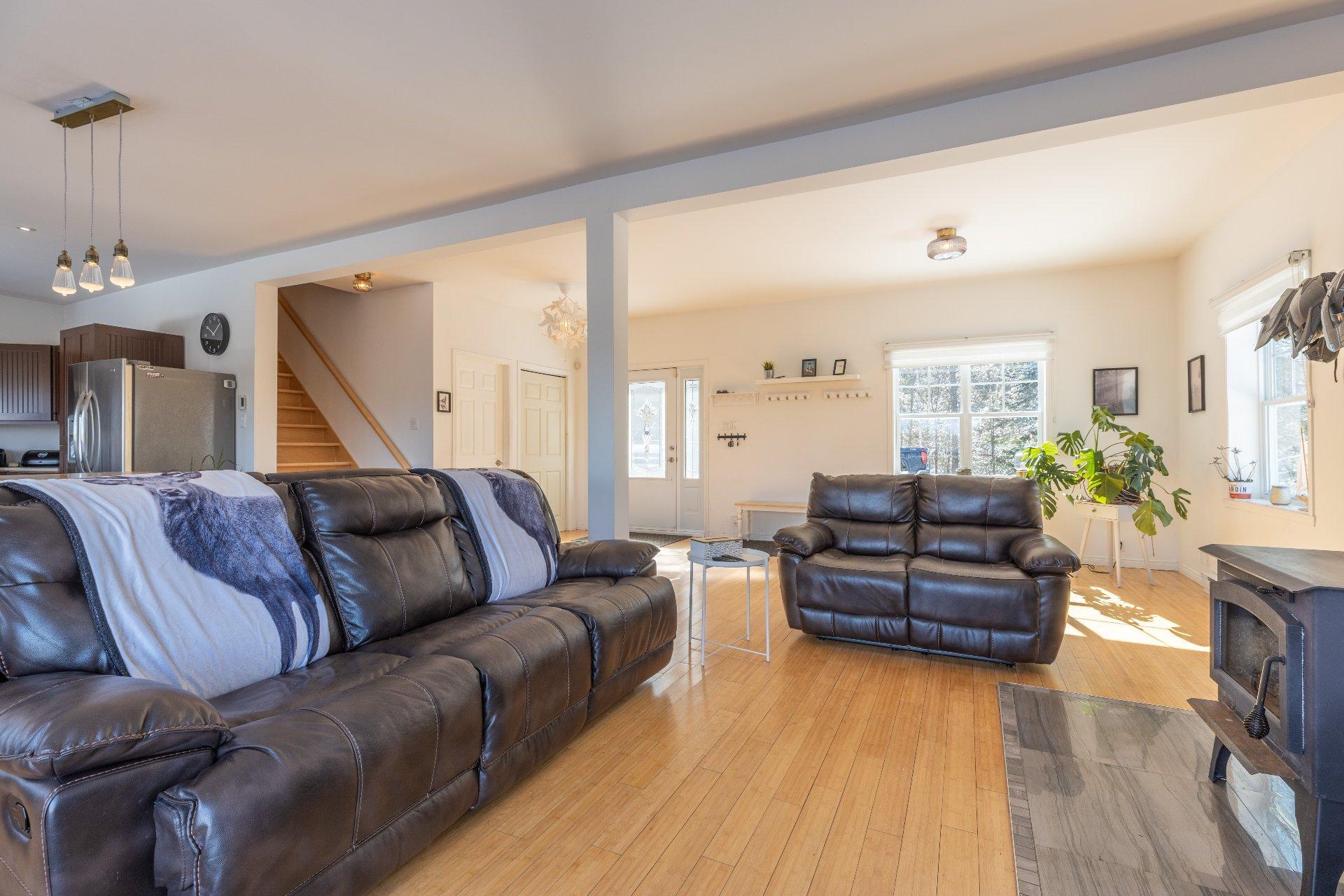 









100


Ch. Lalancette

,
Saint-Michel-des-Saints,




QC
J0K3B0

