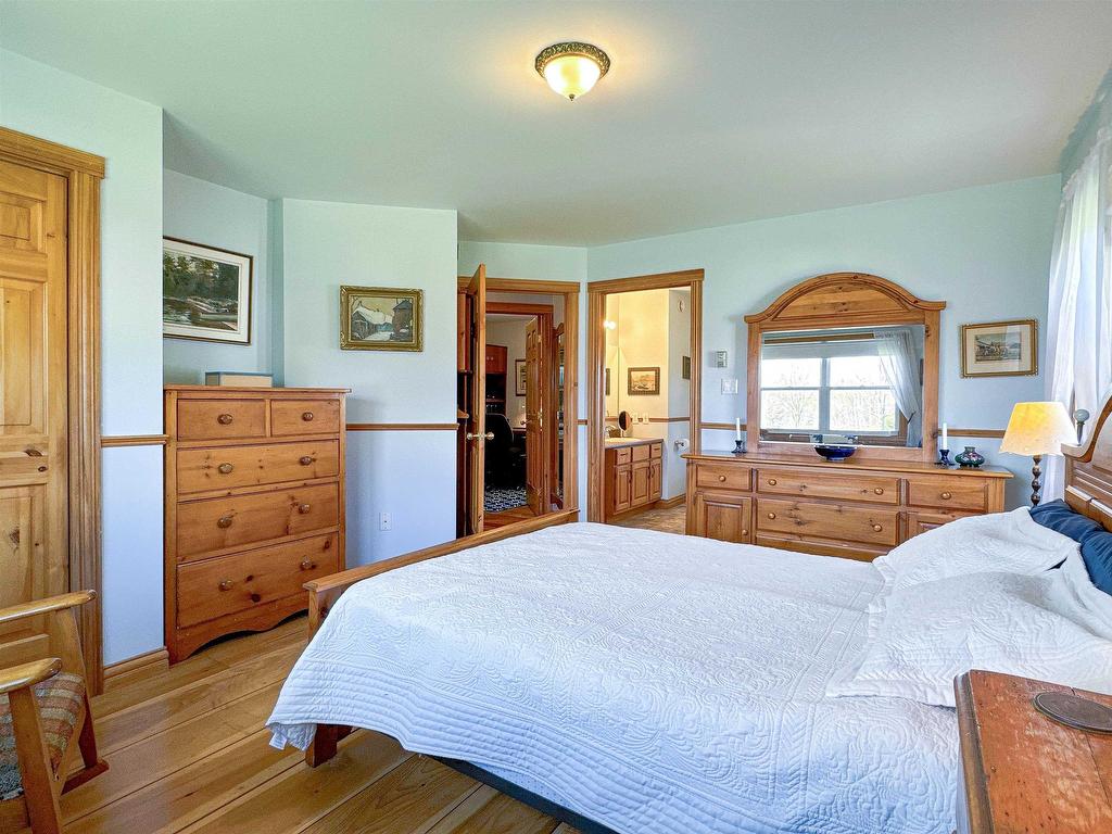 












11957 Shore Road

,
Little Sands,




PE
C0A 1W0

