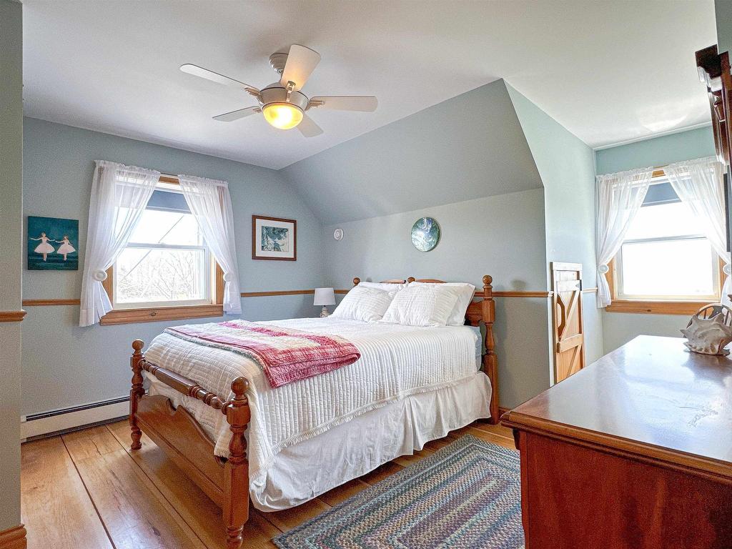 












11957 Shore Road

,
Little Sands,




PE
C0A 1W0

