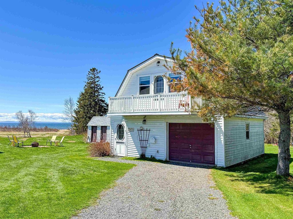 












11957 Shore Road

,
Little Sands,




PE
C0A 1W0

