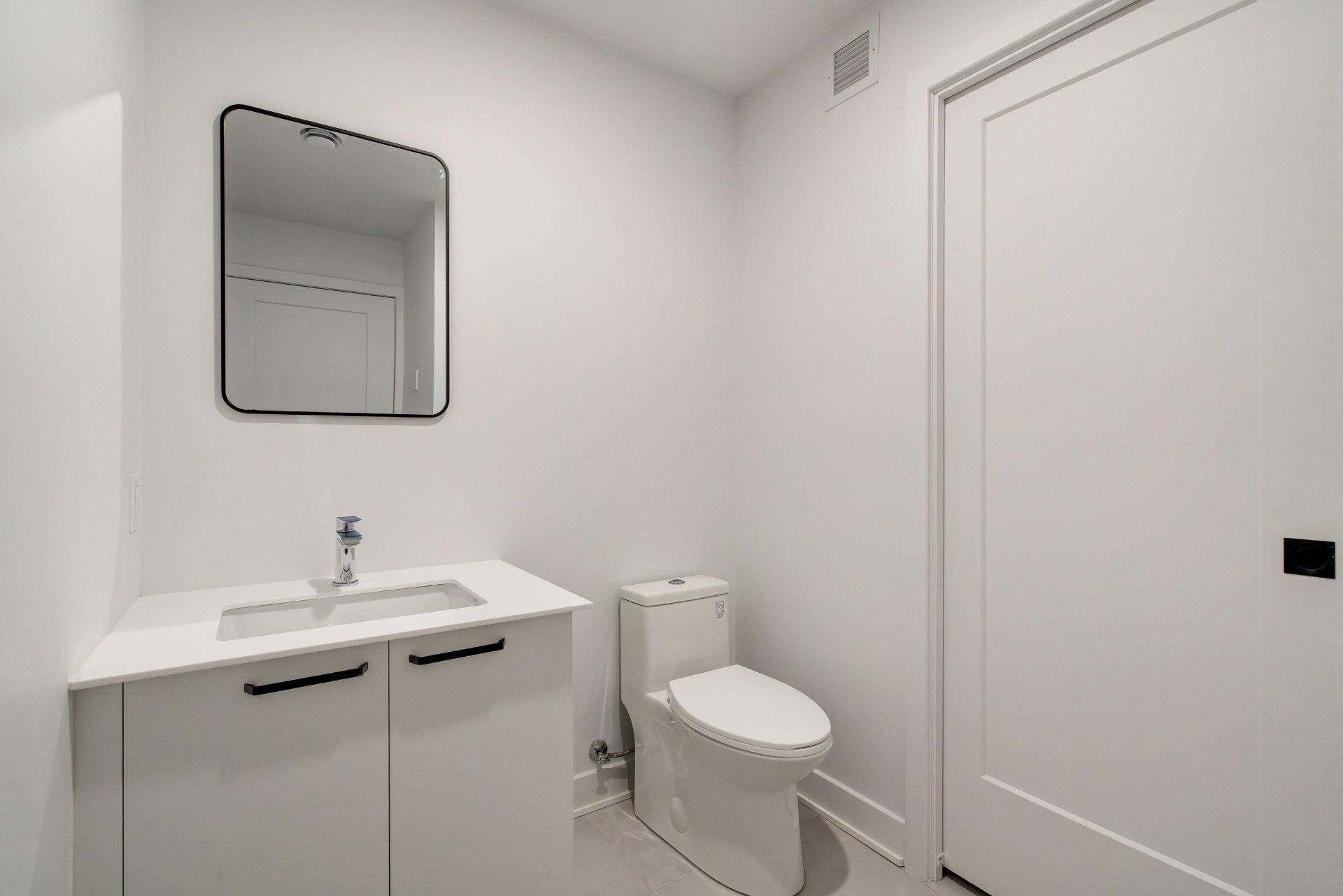 









210


Rue St-Paul

, 103,
Saint-Jean-sur-Richelieu,




QC
J3B0L5

