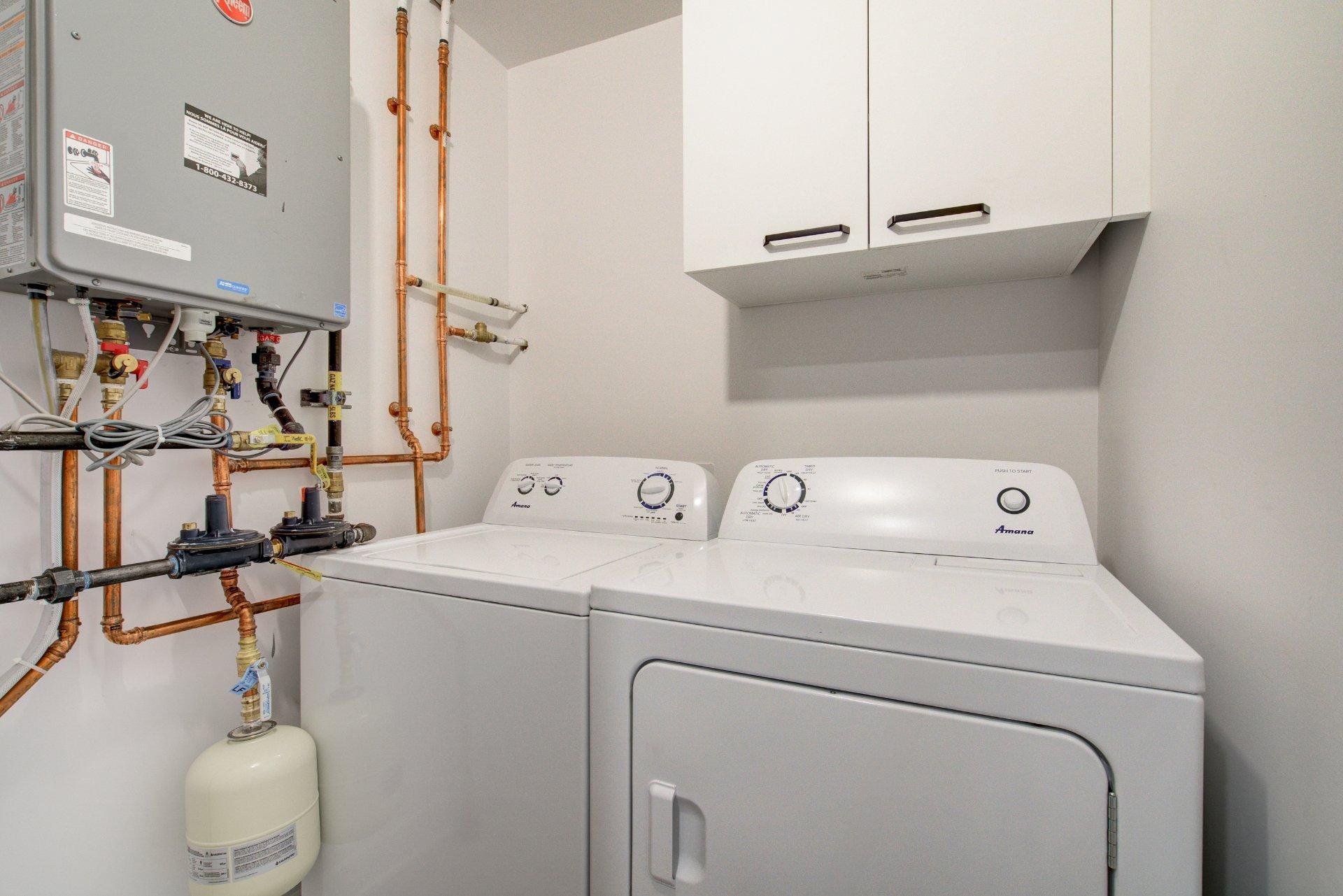 









210


Rue St-Paul

, 103,
Saint-Jean-sur-Richelieu,




QC
J3B0L5

