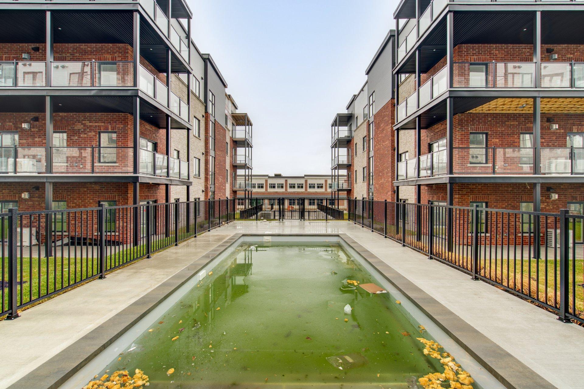 









210


Rue St-Paul

, 103,
Saint-Jean-sur-Richelieu,




QC
J3B0L5

