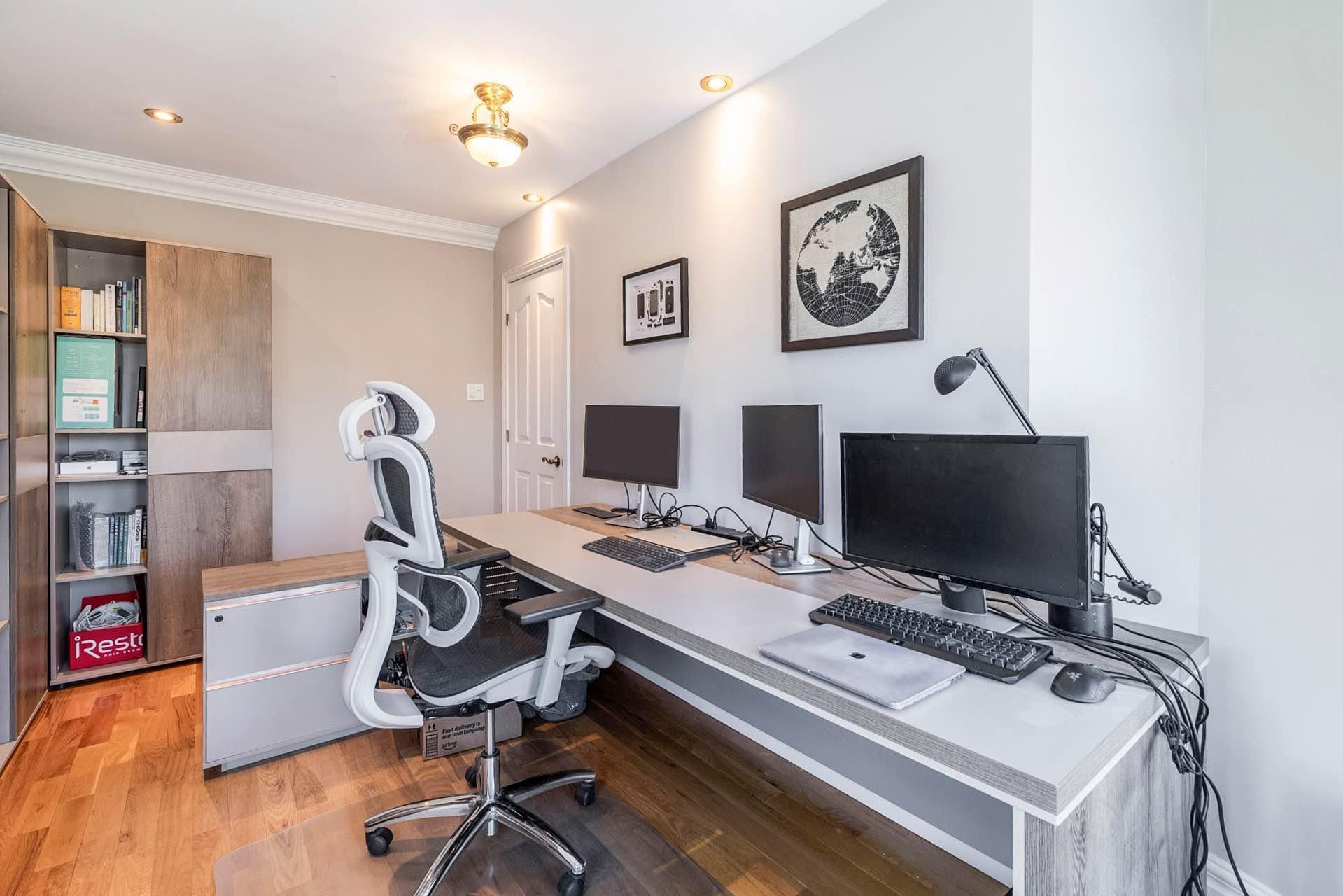 









209


Rue Olivier-Morel

,
Carignan,




QC
J3L5S8

