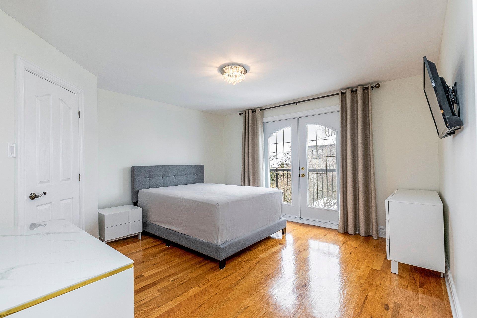 









209


Rue Olivier-Morel

,
Carignan,




QC
J3L5S8

