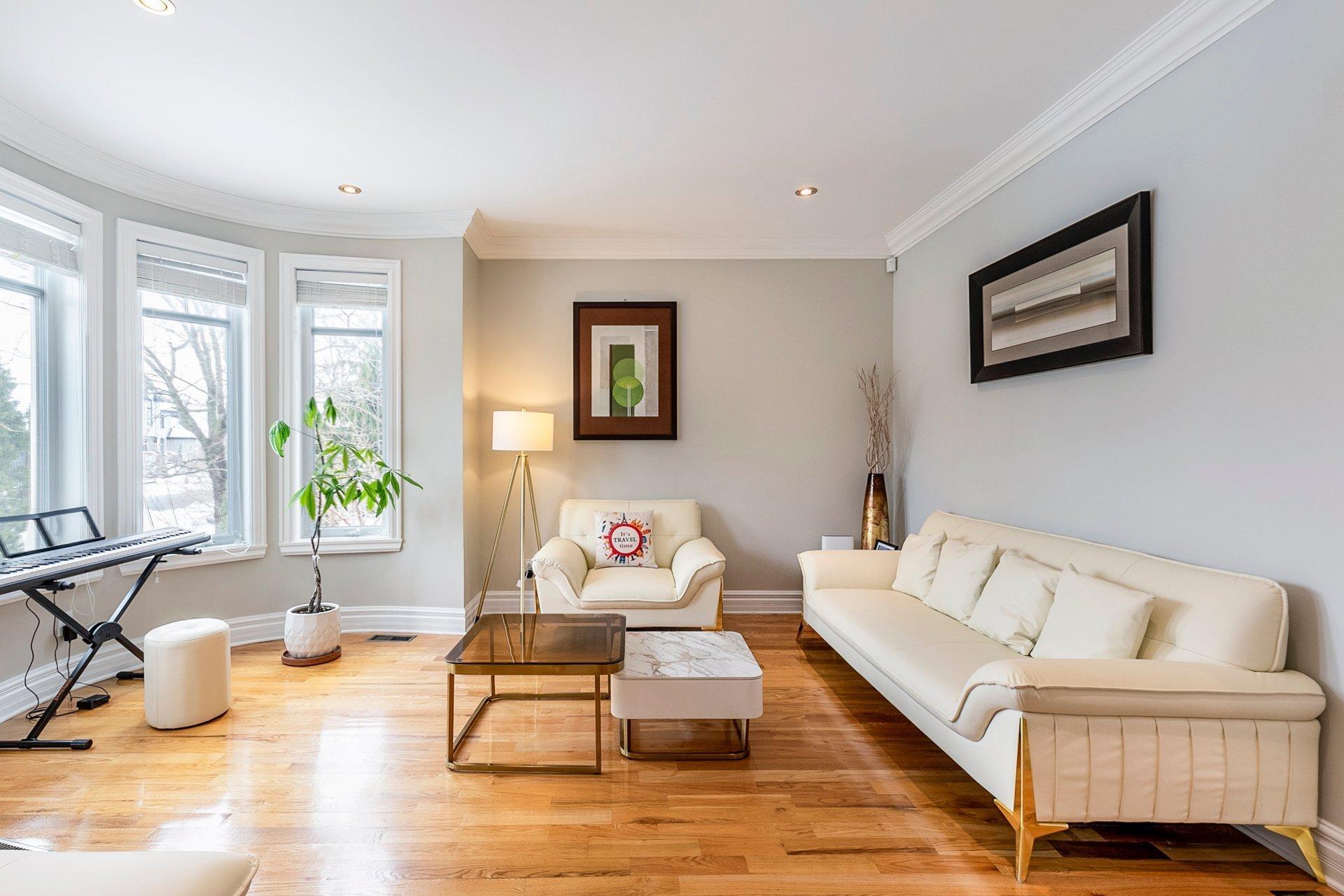 









209


Rue Olivier-Morel

,
Carignan,




QC
J3L5S8

