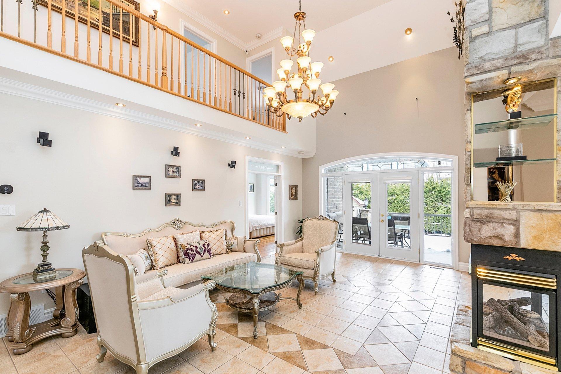 









209


Rue Olivier-Morel

,
Carignan,




QC
J3L5S8

